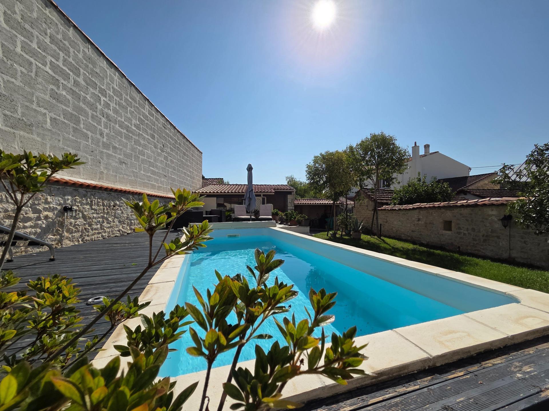 Miniature photo - 13 / 16