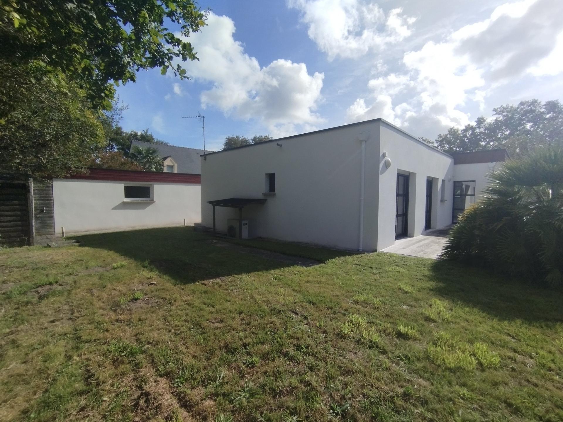 Miniature photo - 12 / 20