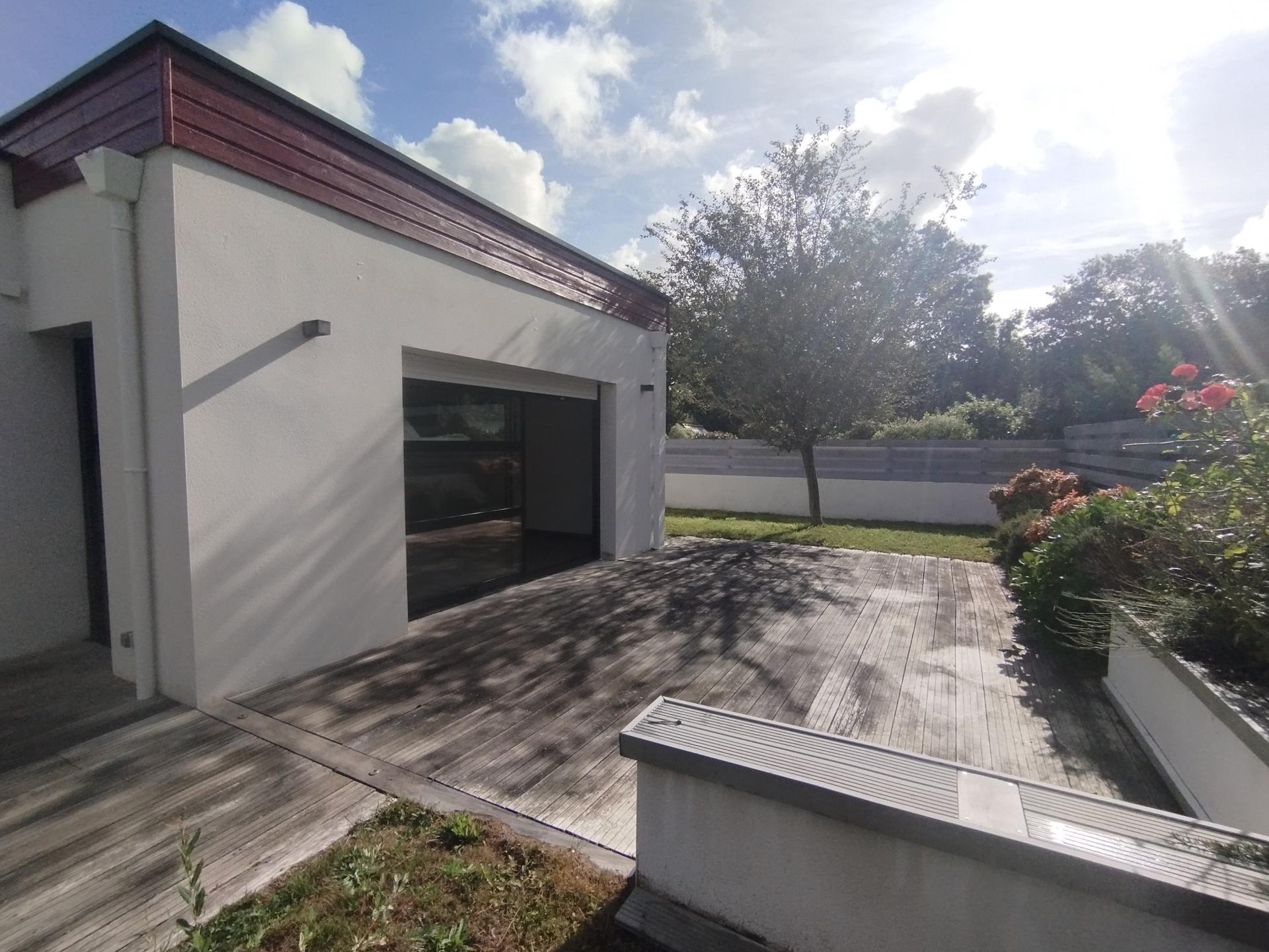 Miniature photo - 11 / 20