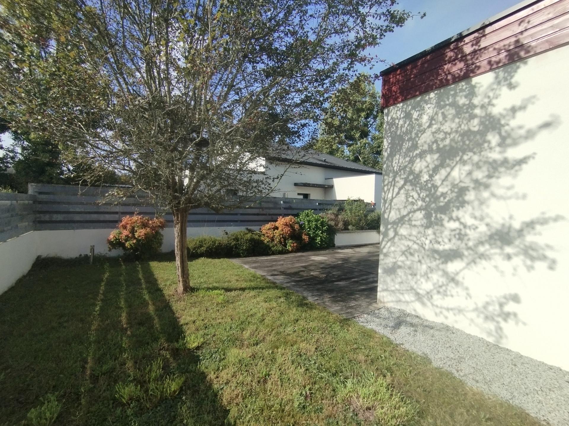 Miniature photo - 4 / 20