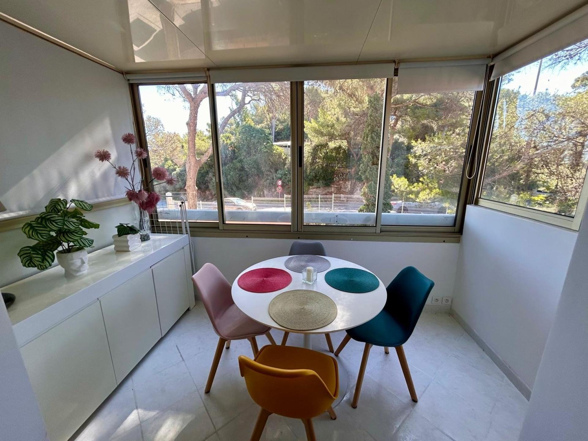 Miniature photo - 3 / 3