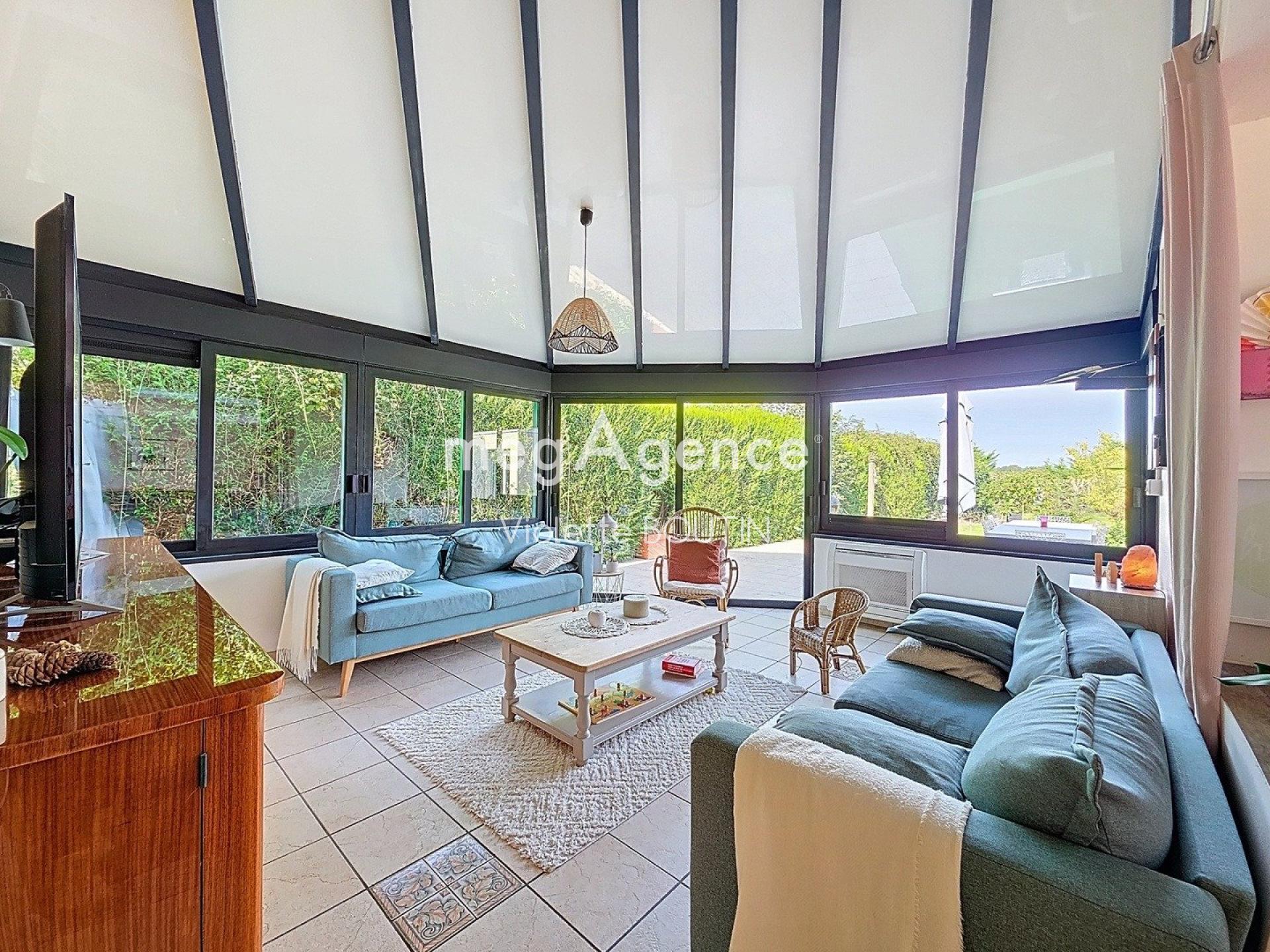 Miniature photo - 3 / 16