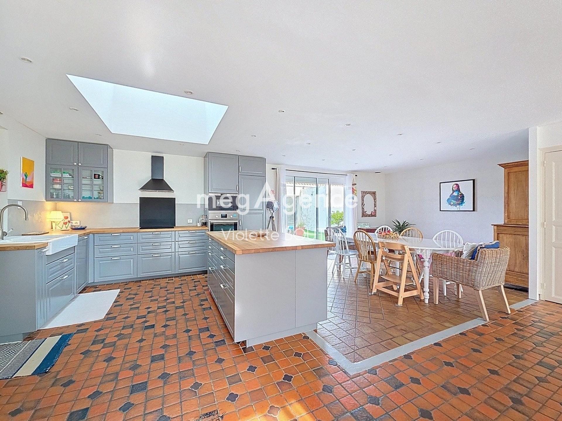 Miniature photo - 6 / 16