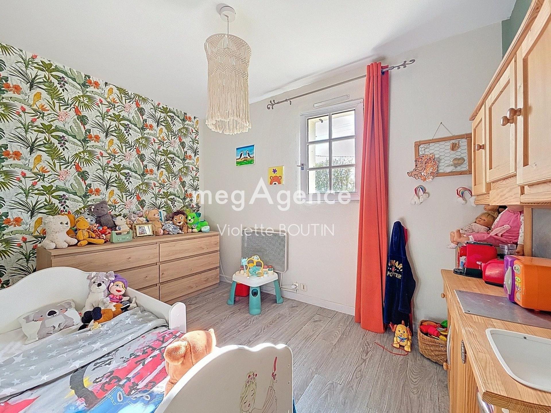 Miniature photo - 9 / 16