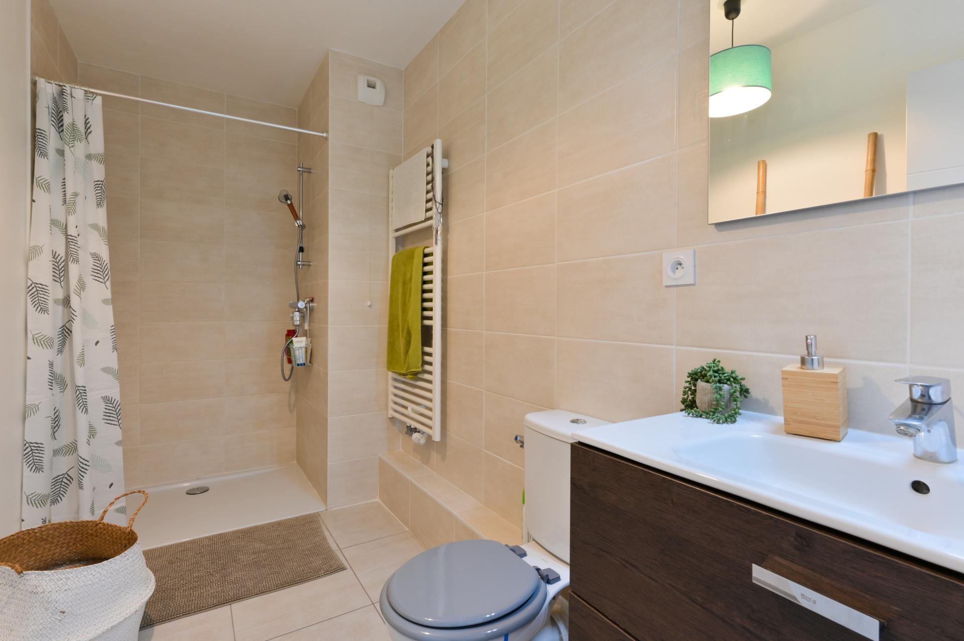 Miniature photo - 4 / 8