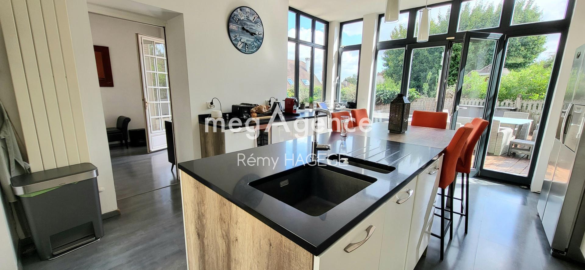 Miniature photo - 2 / 14