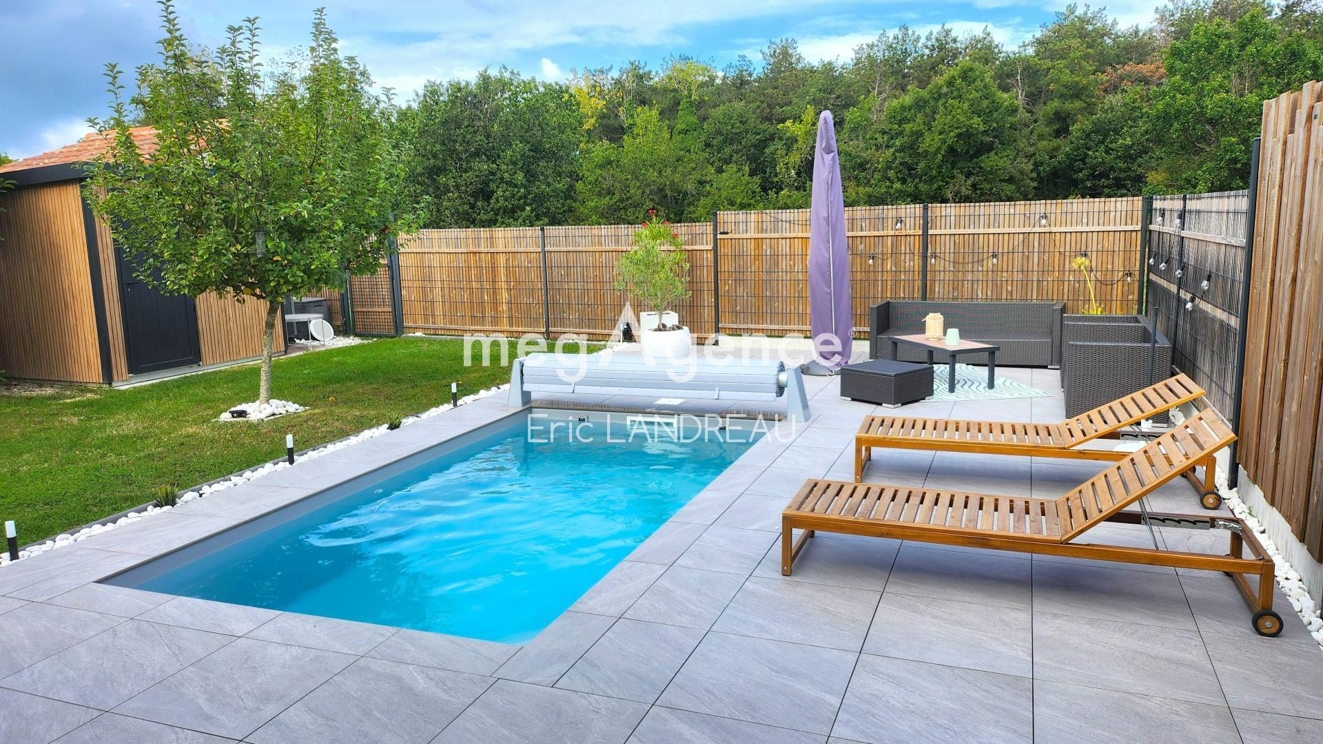 Miniature photo - 15 / 16