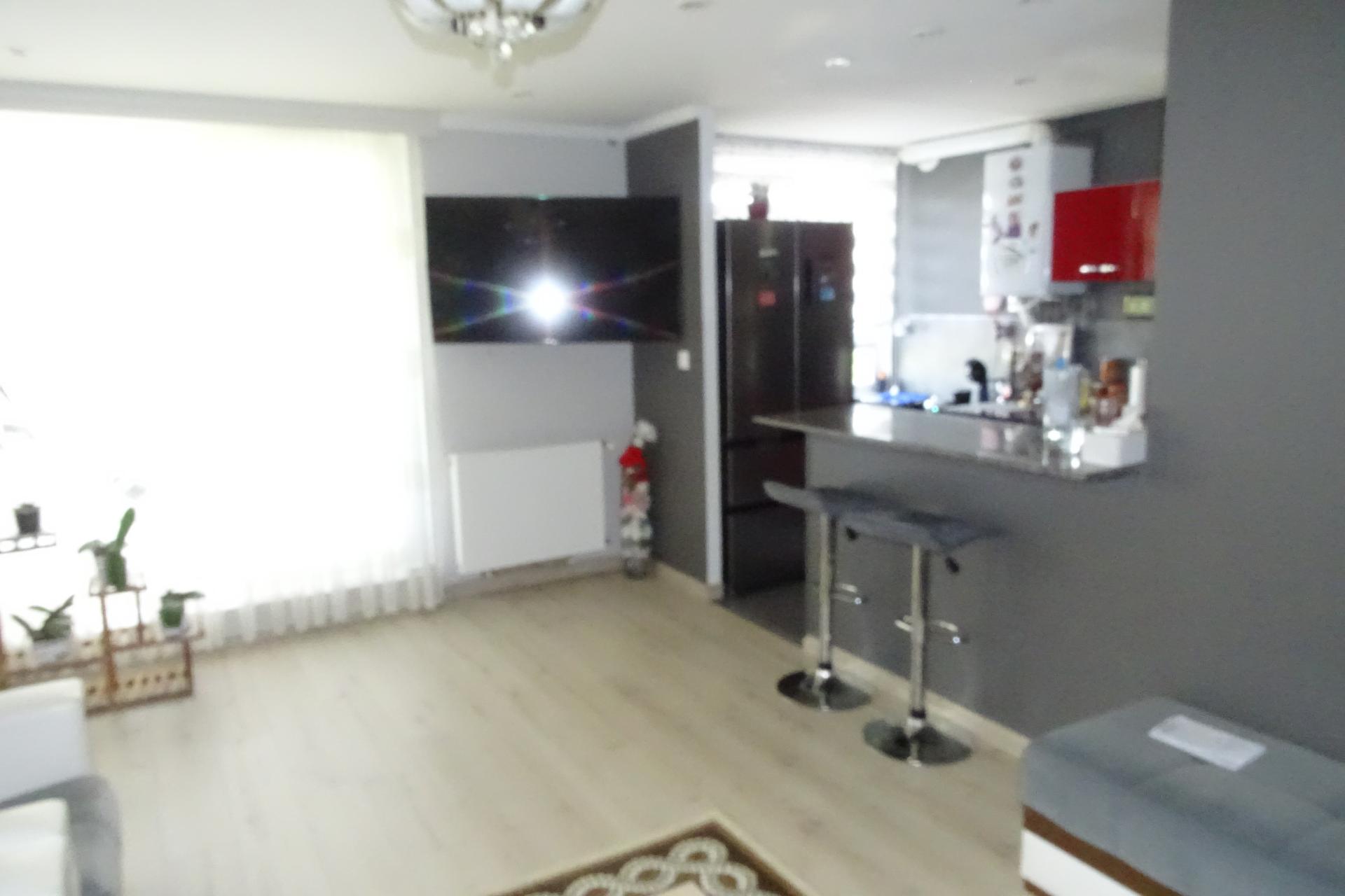 Miniature photo - 2 / 6