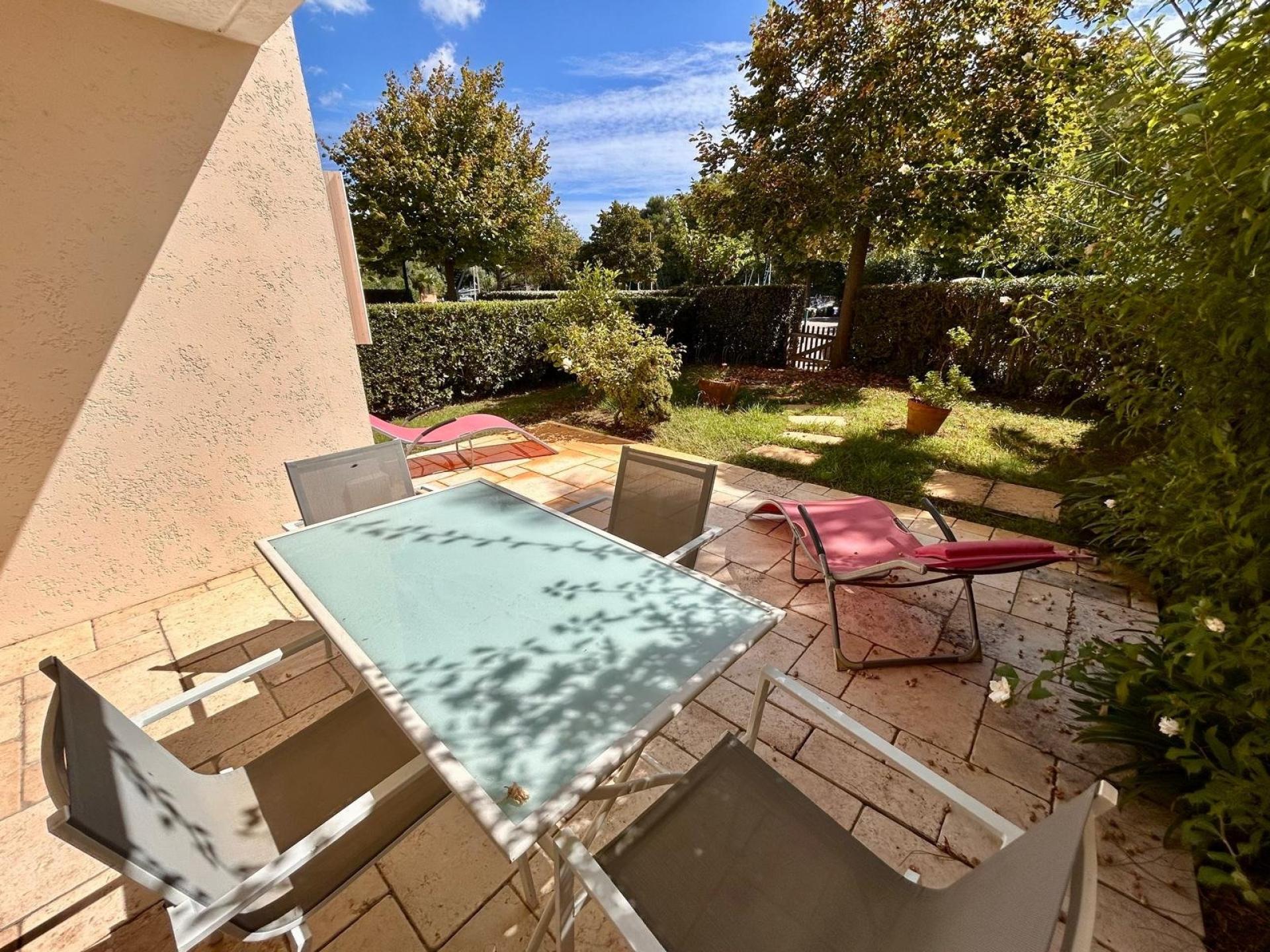 Miniature photo - 5 / 7