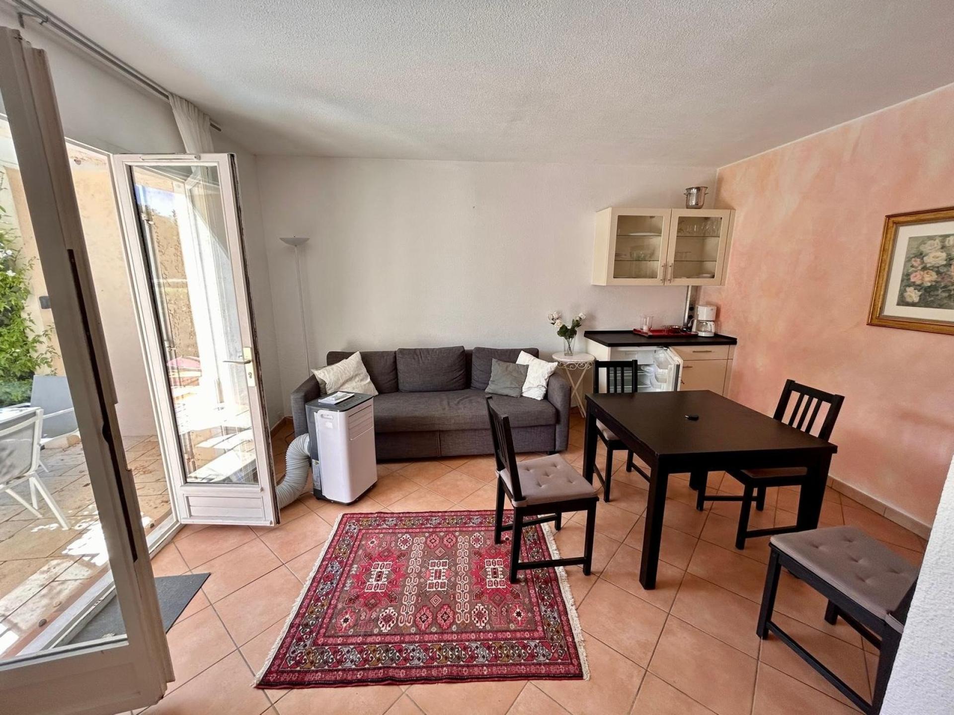 Miniature photo - 3 / 7