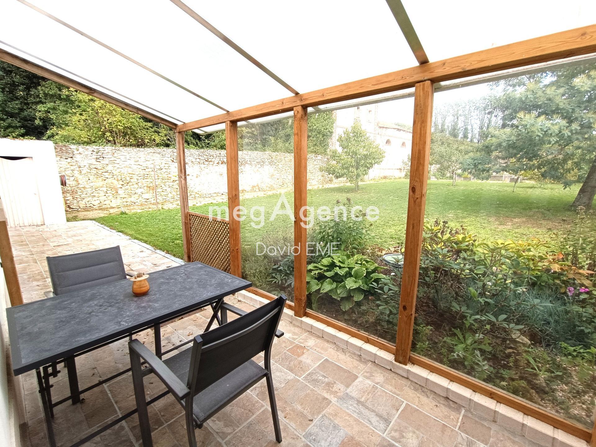 Miniature photo - 2 / 13