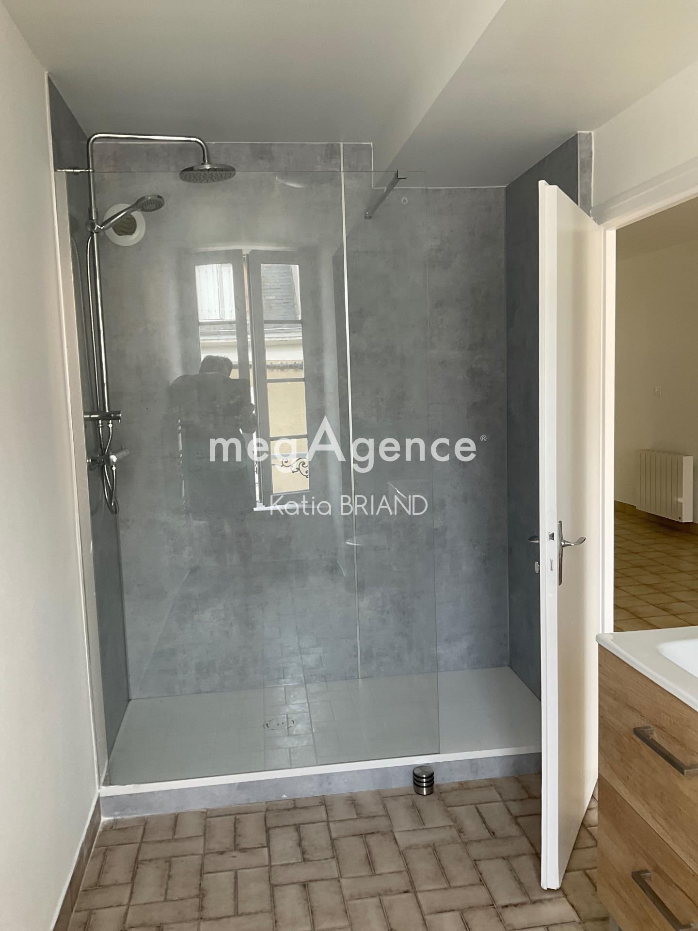 Miniature photo - 3 / 3