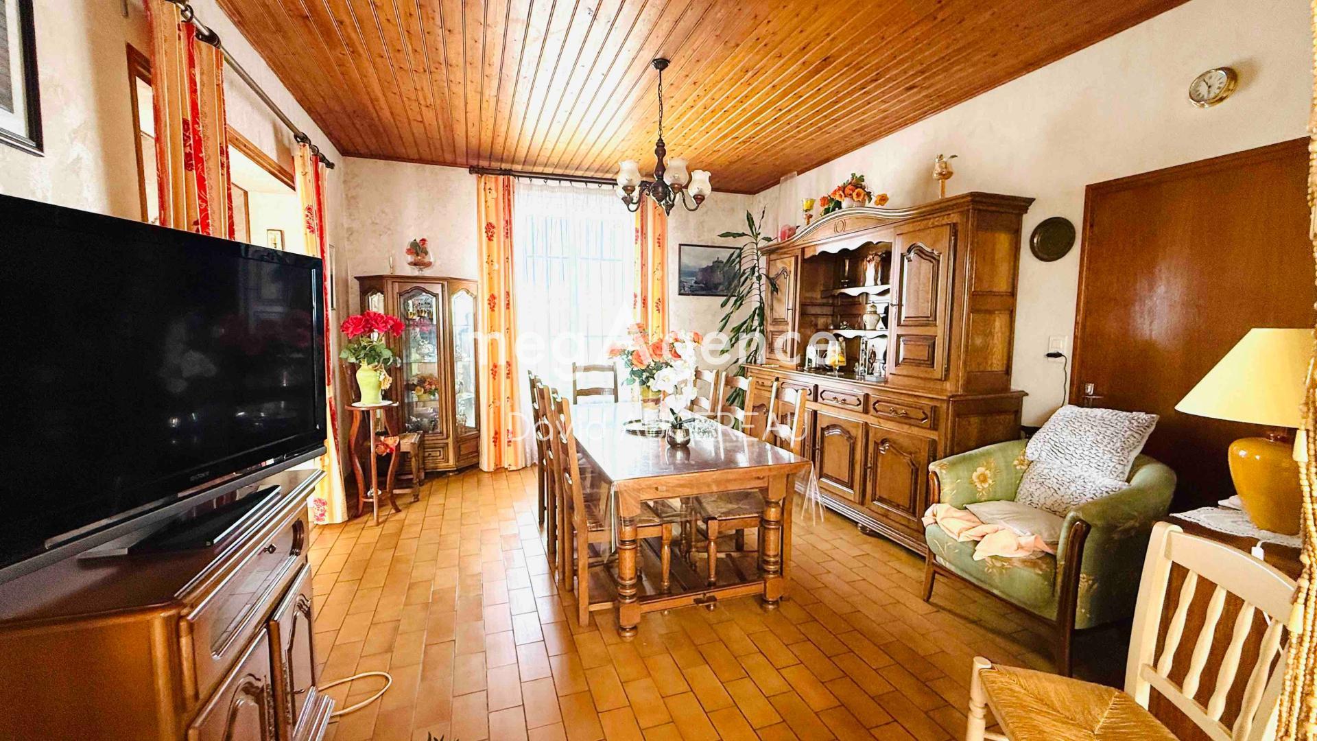 Miniature photo - 2 / 10