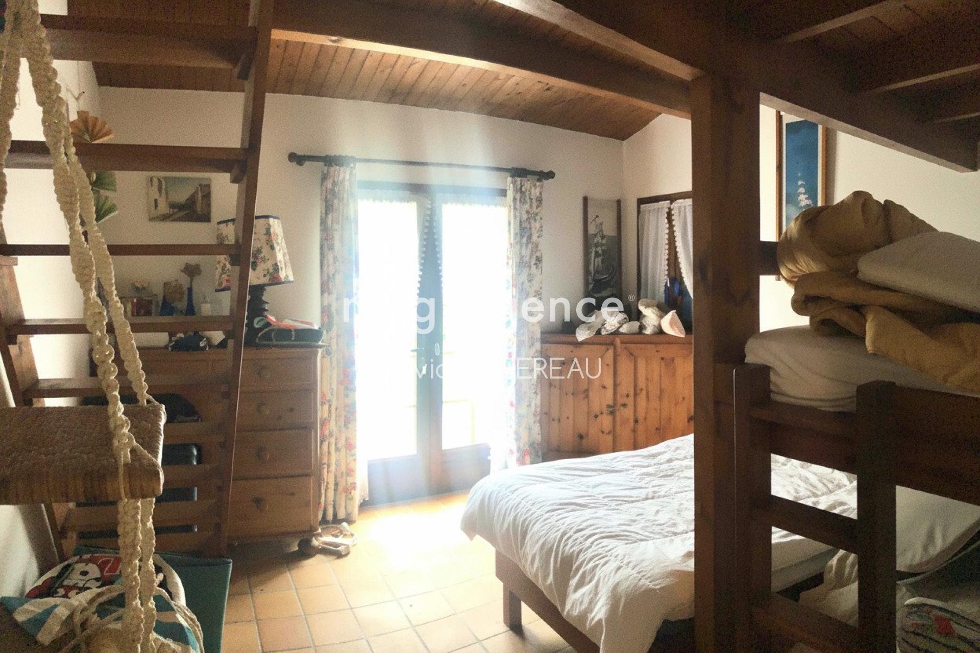 Miniature photo - 8 / 10