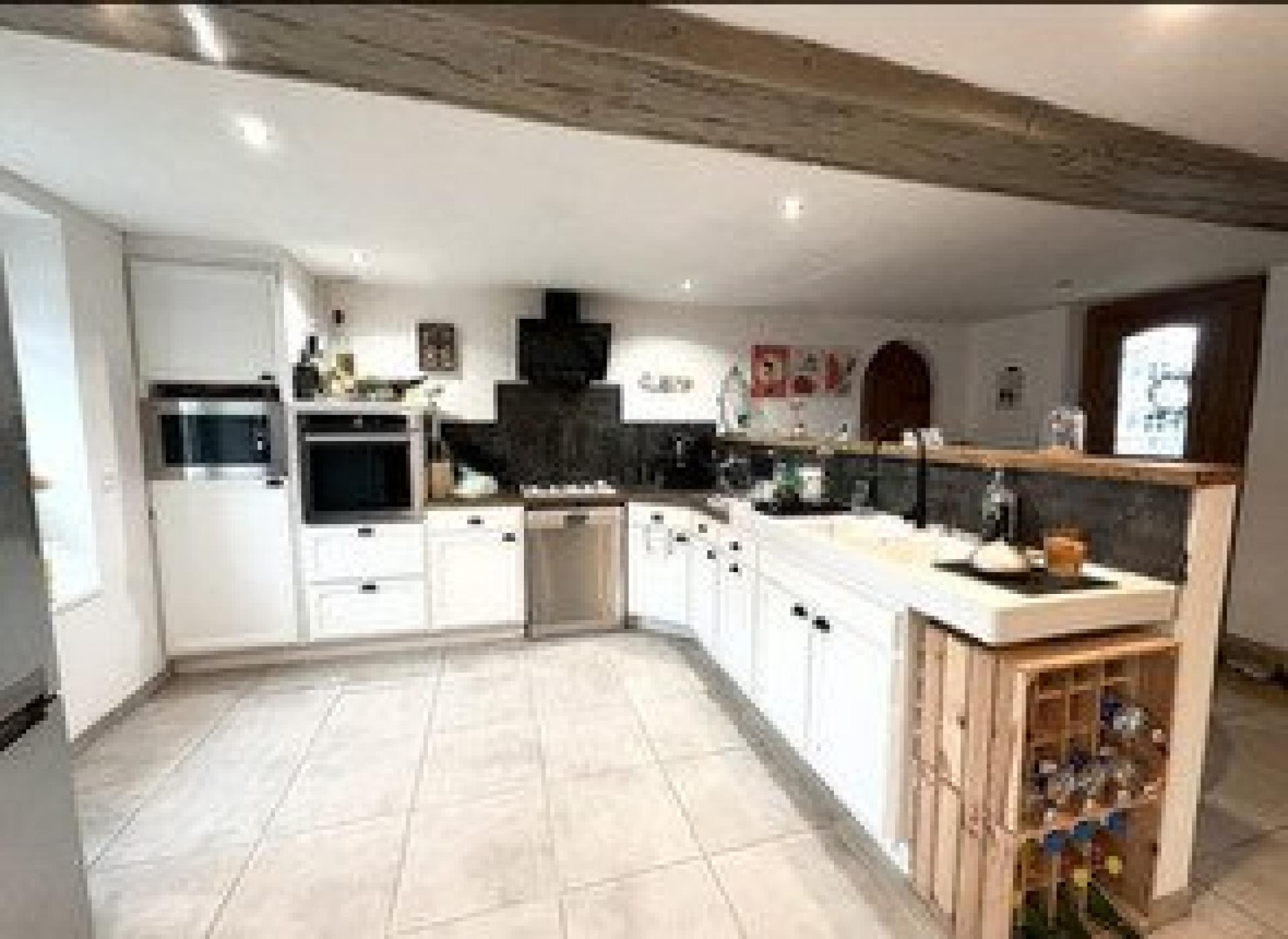 Miniature photo - 2 / 11