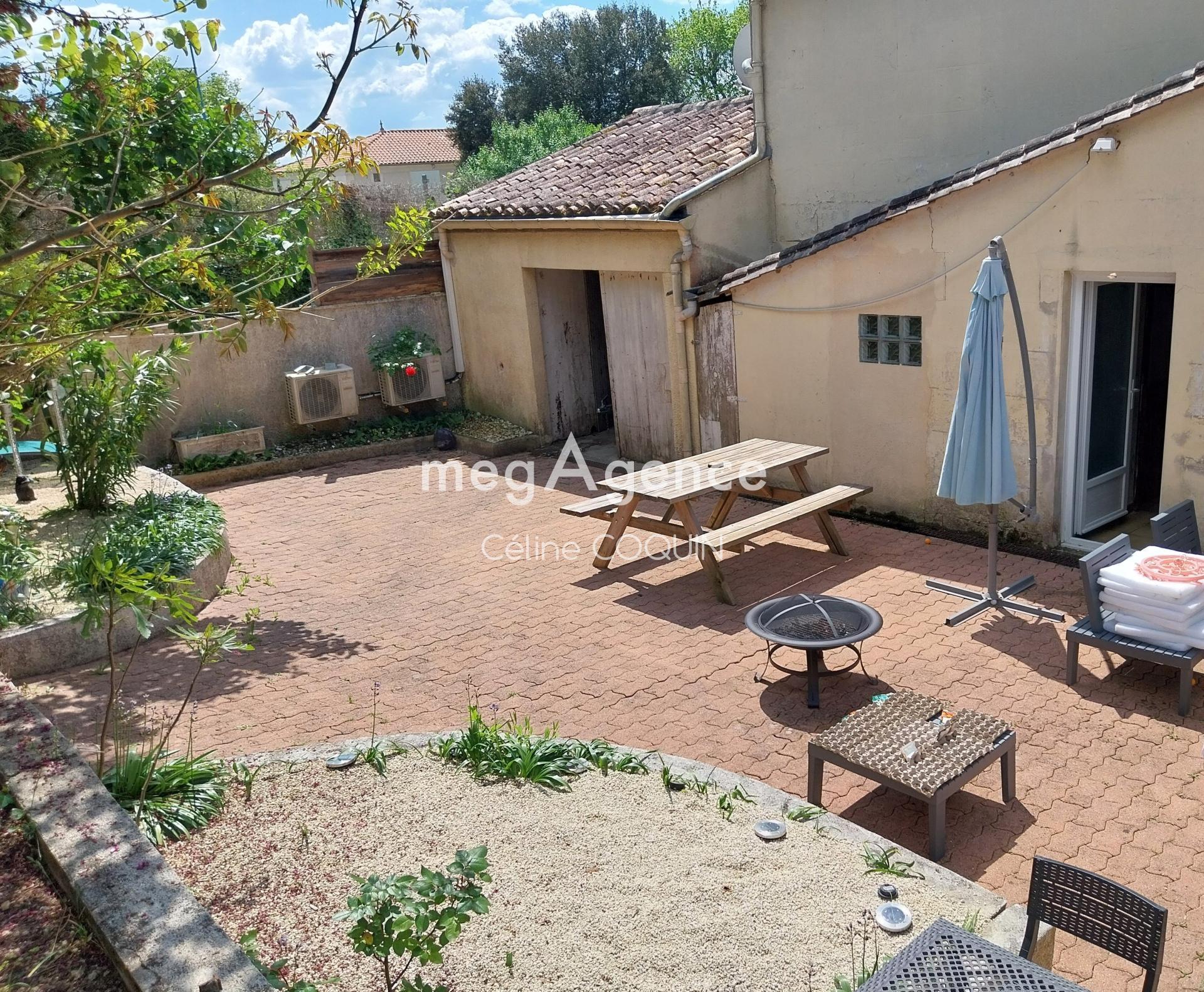 Miniature photo - 2 / 11