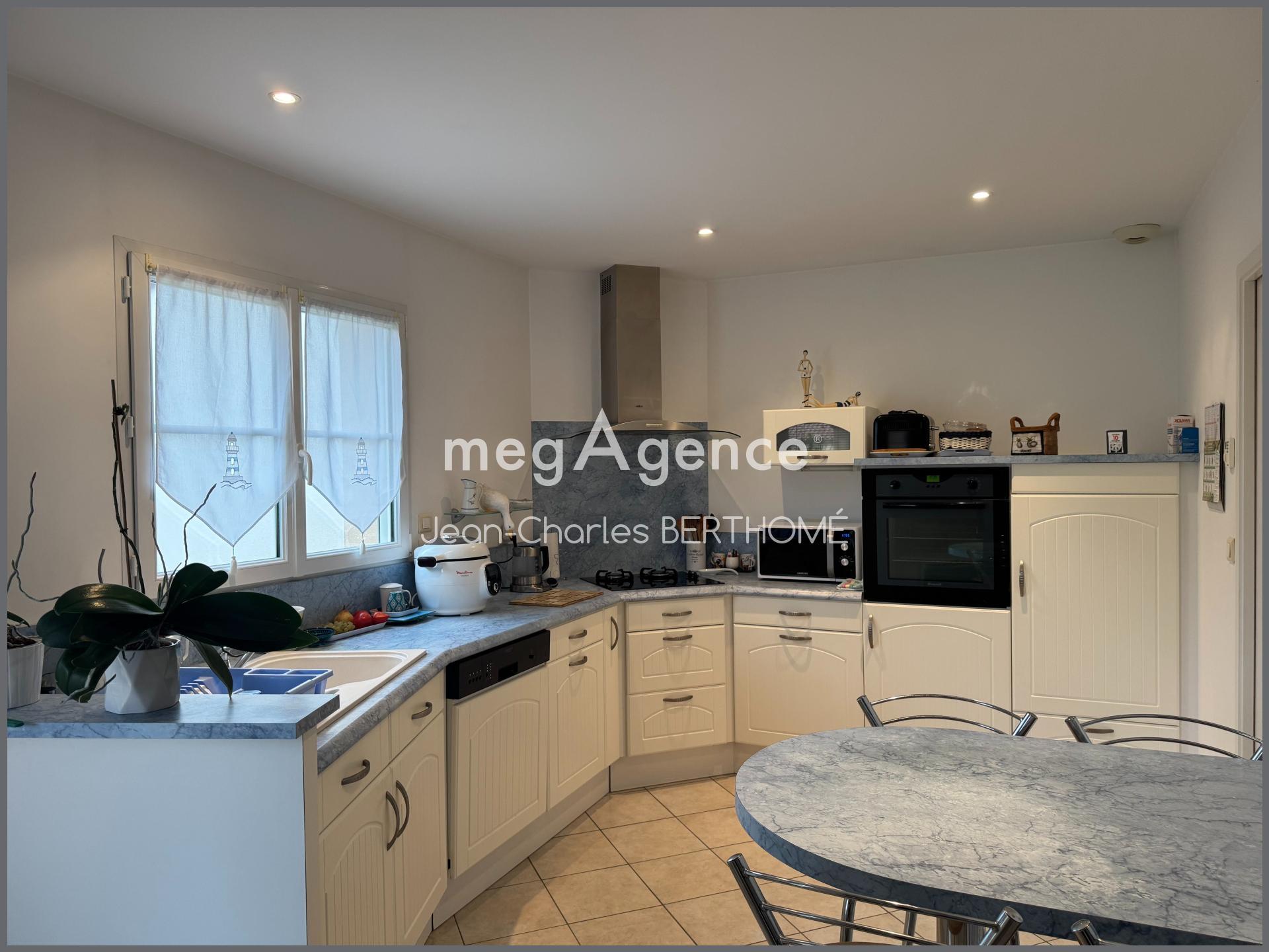 Miniature photo - 2 / 7