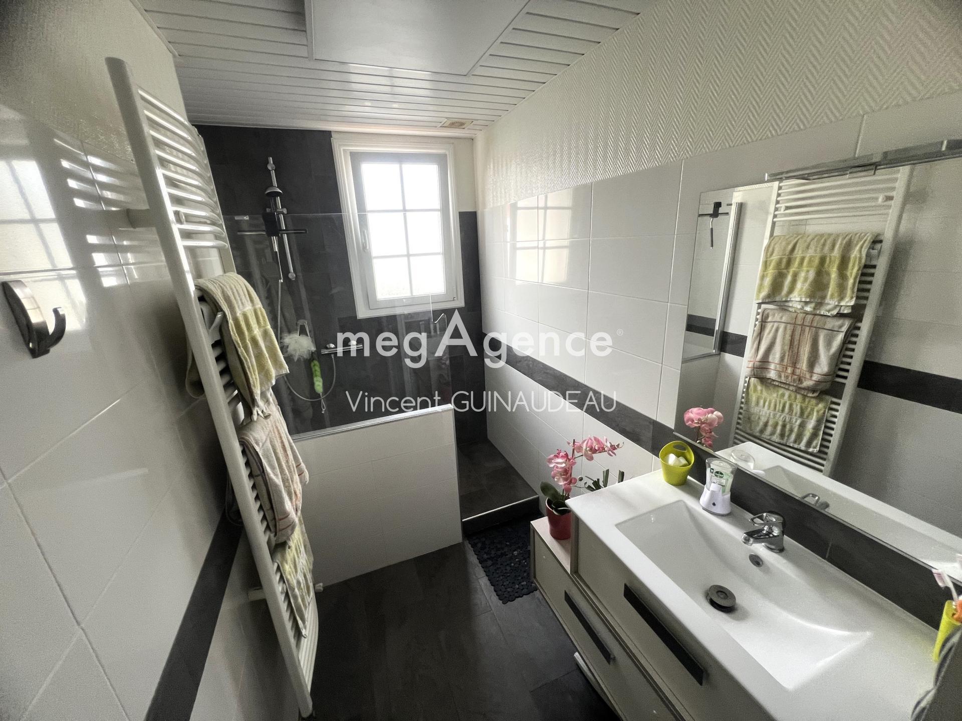 Miniature photo - 3 / 8