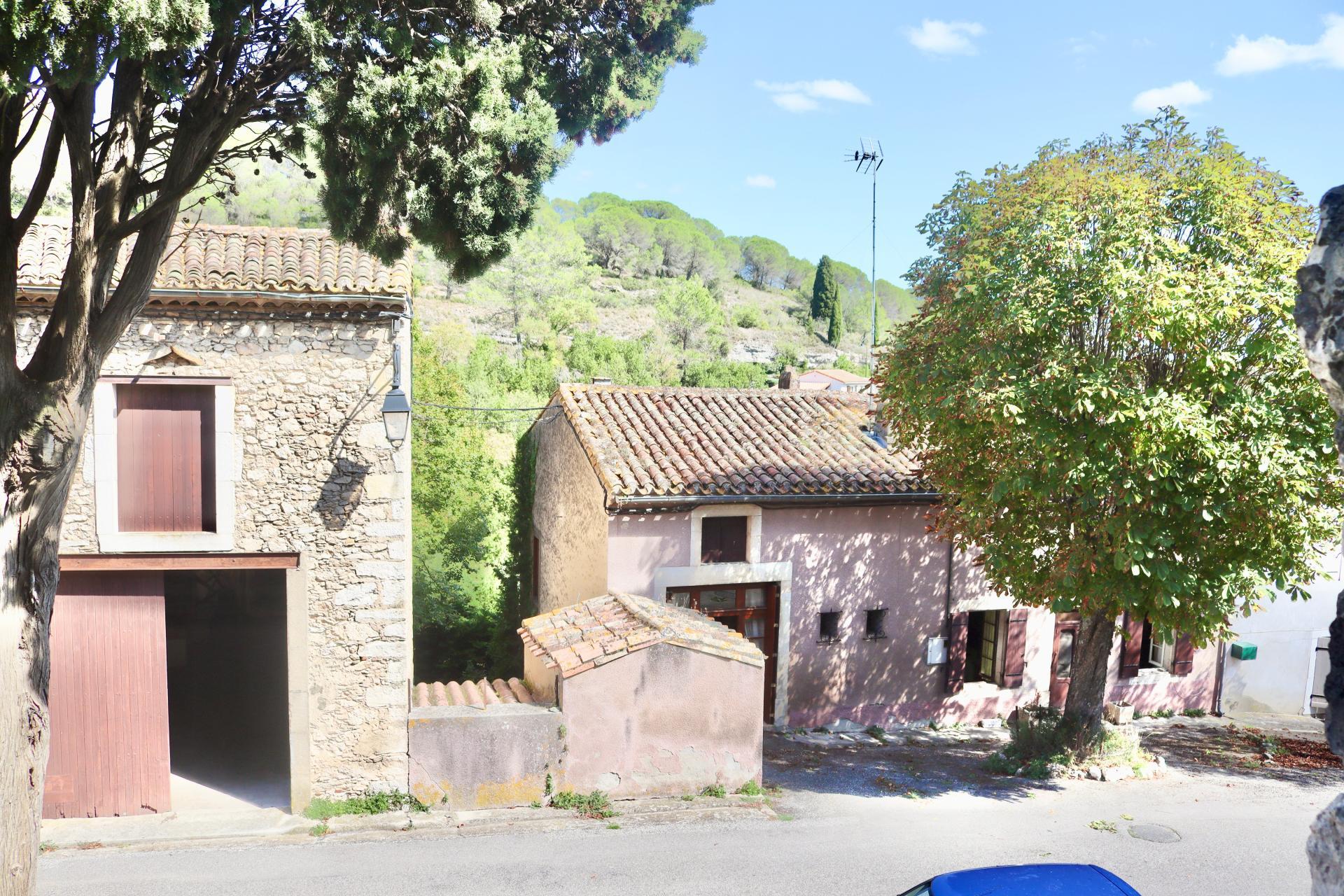 Miniature photo - 2 / 12