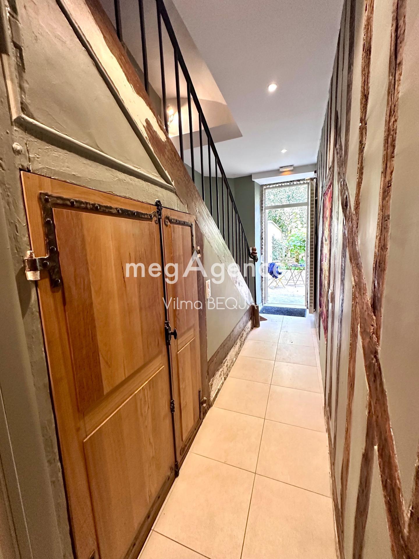 Miniature photo - 12 / 20