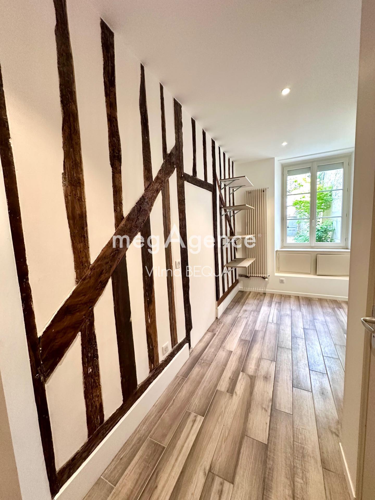 Miniature photo - 11 / 20