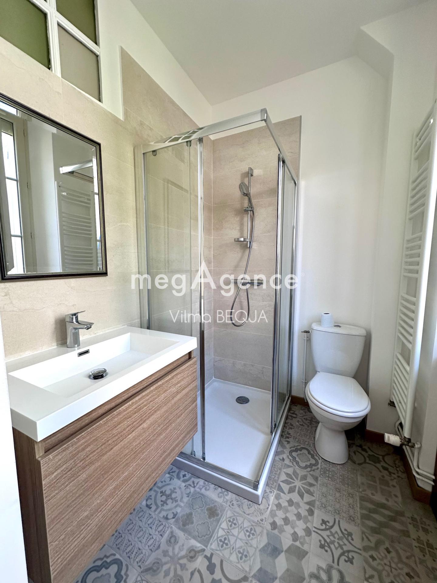 Miniature photo - 18 / 20