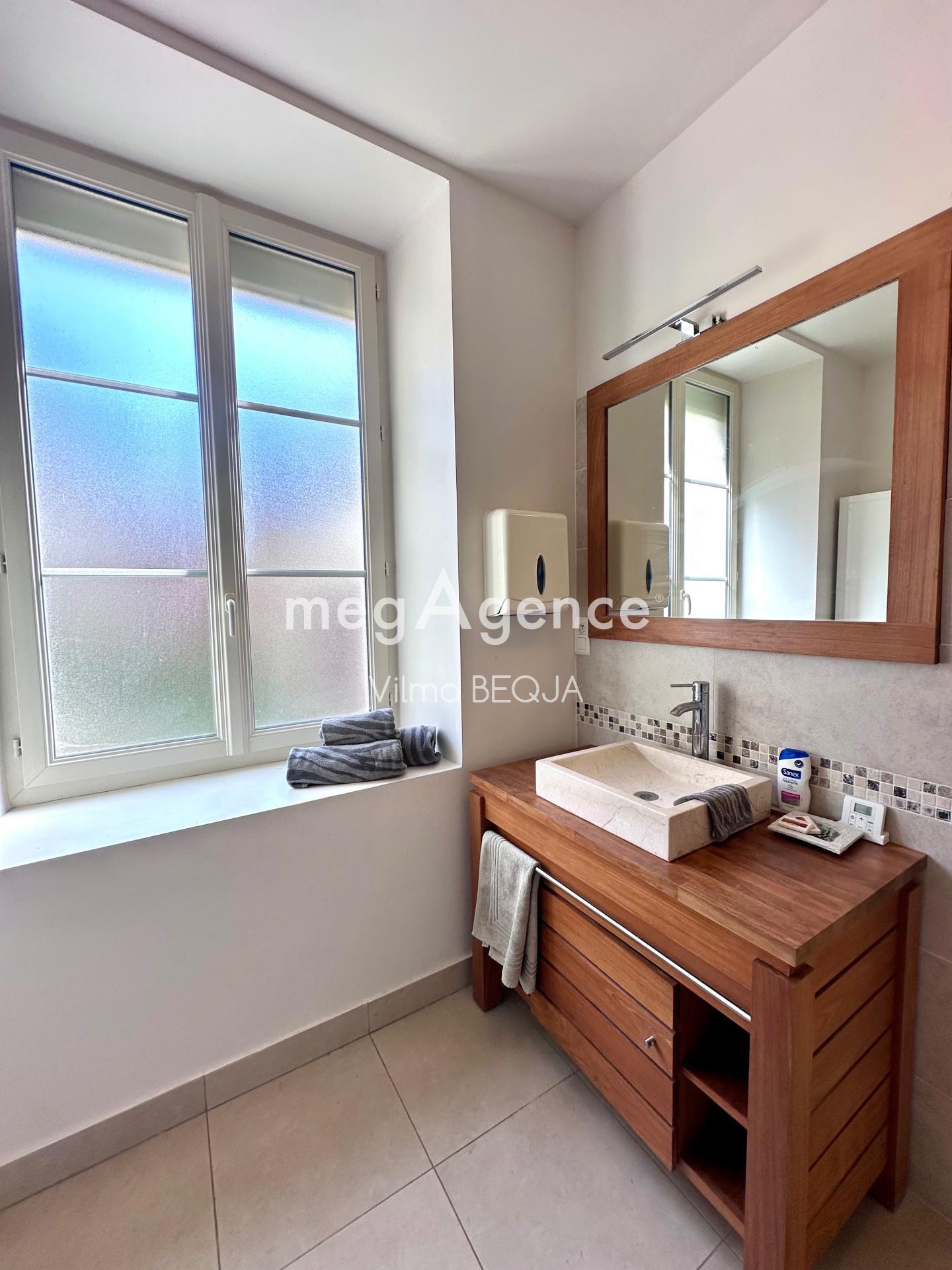 Miniature photo - 17 / 20