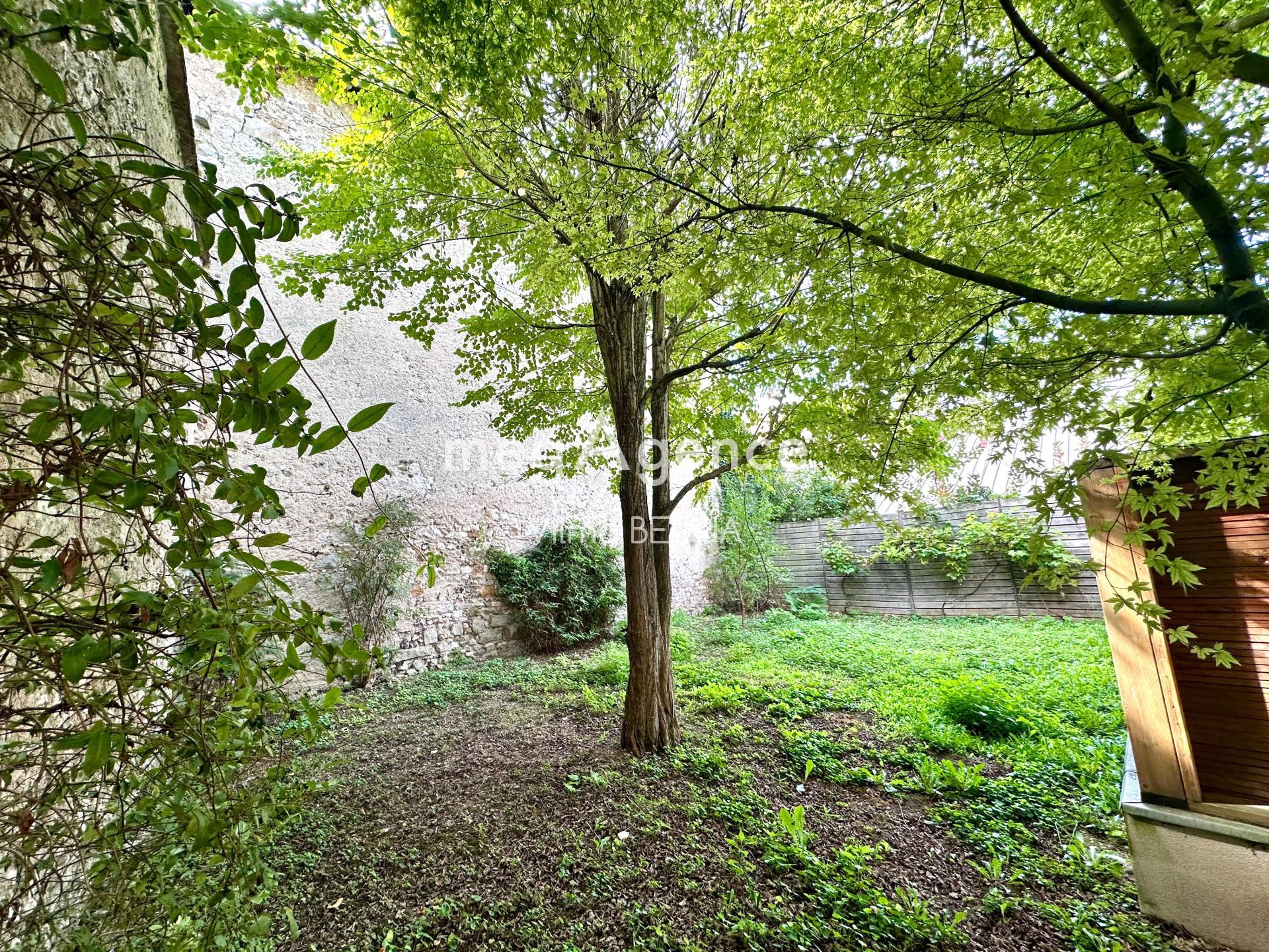 Miniature photo - 20 / 20