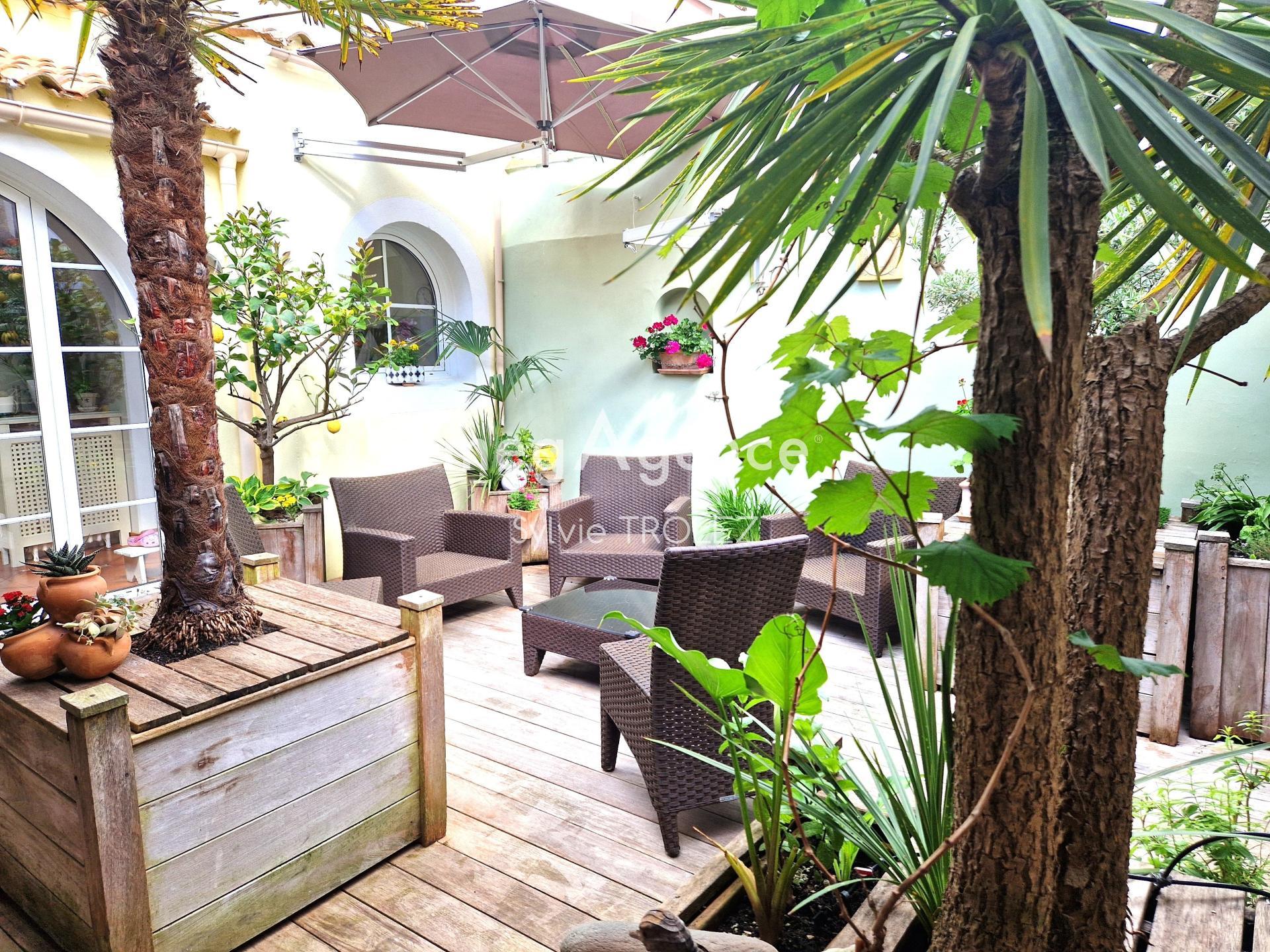 Miniature photo - 9 / 11