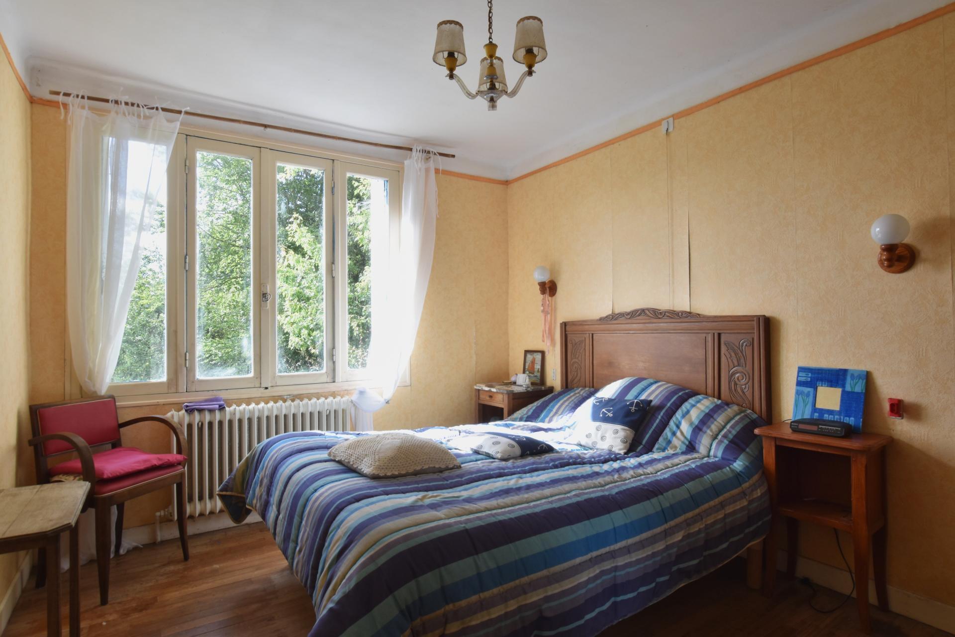 Miniature photo - 8 / 10