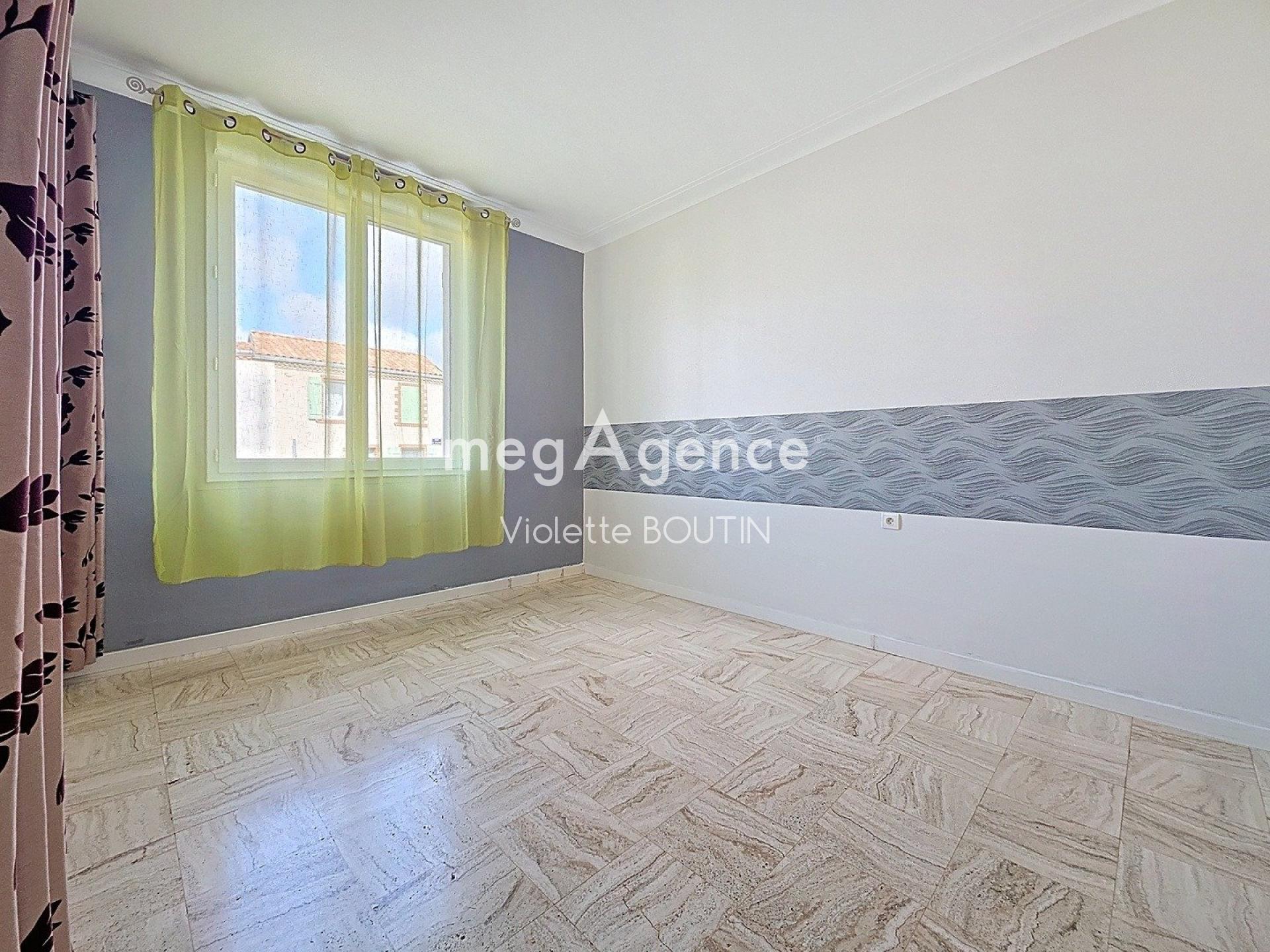 Miniature photo - 5 / 10