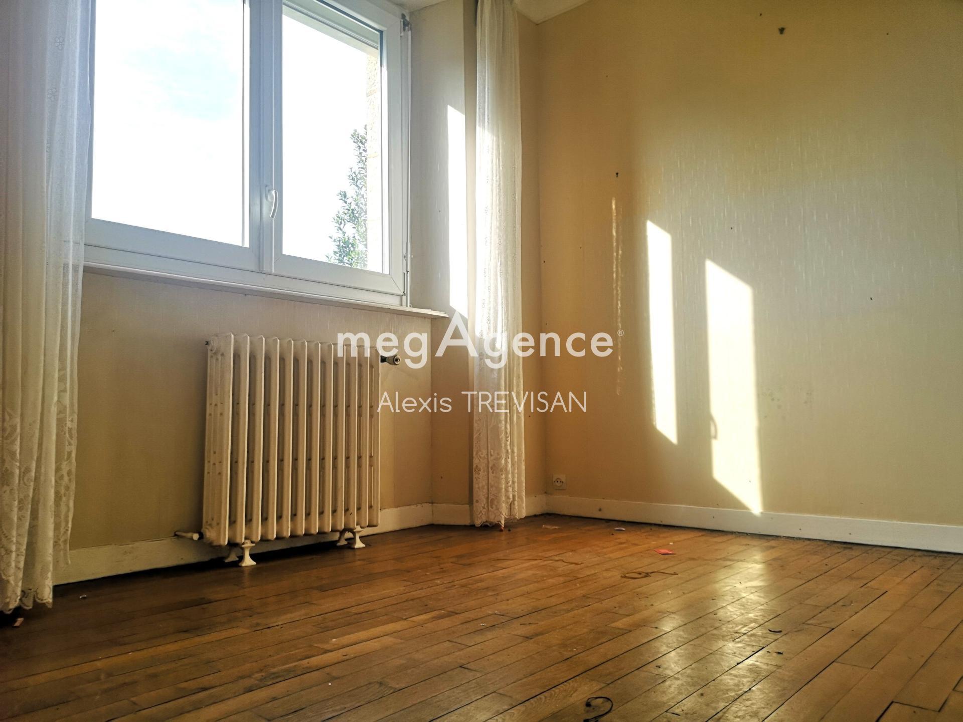 Miniature photo - 8 / 16