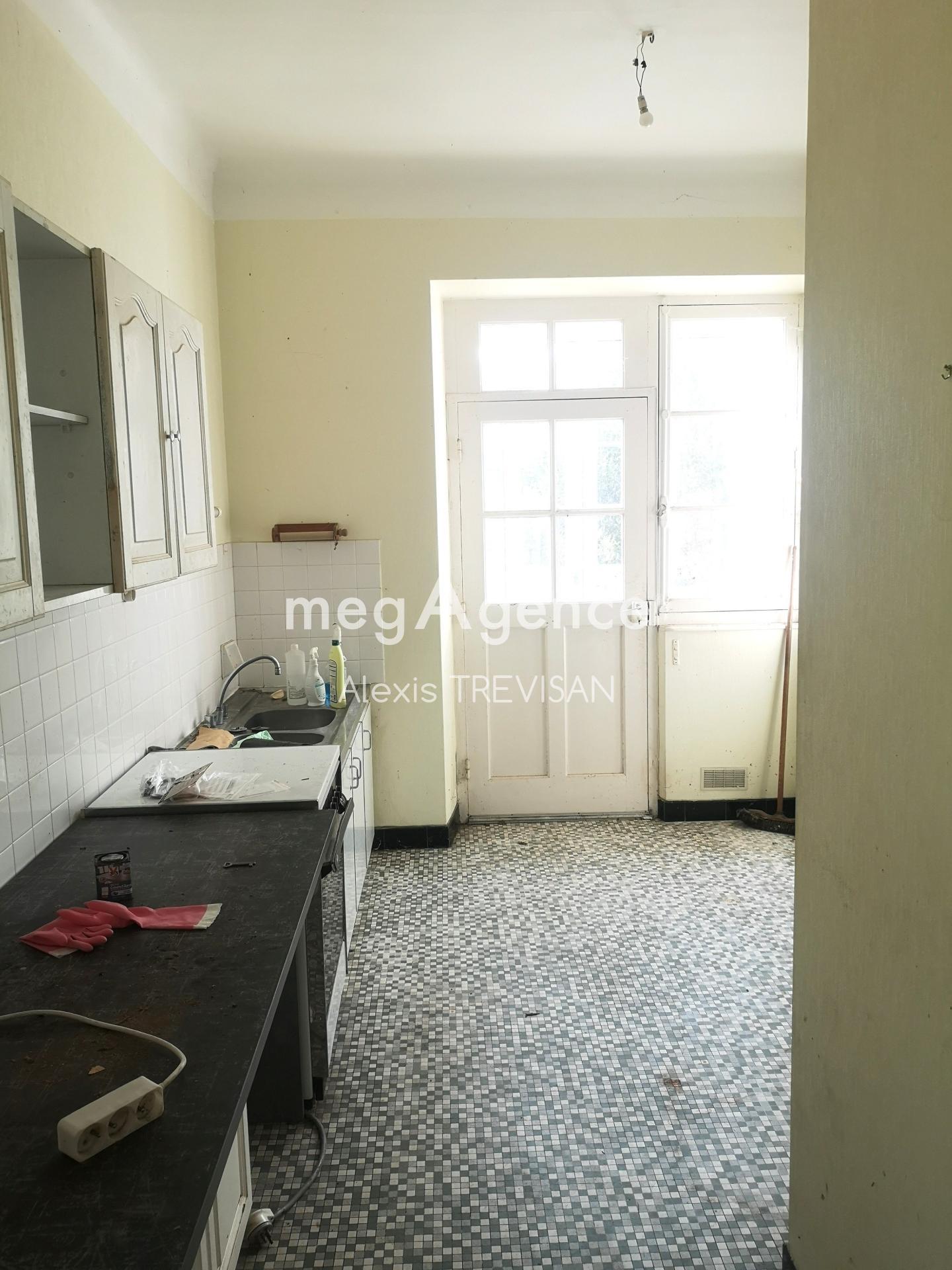 Miniature photo - 6 / 16