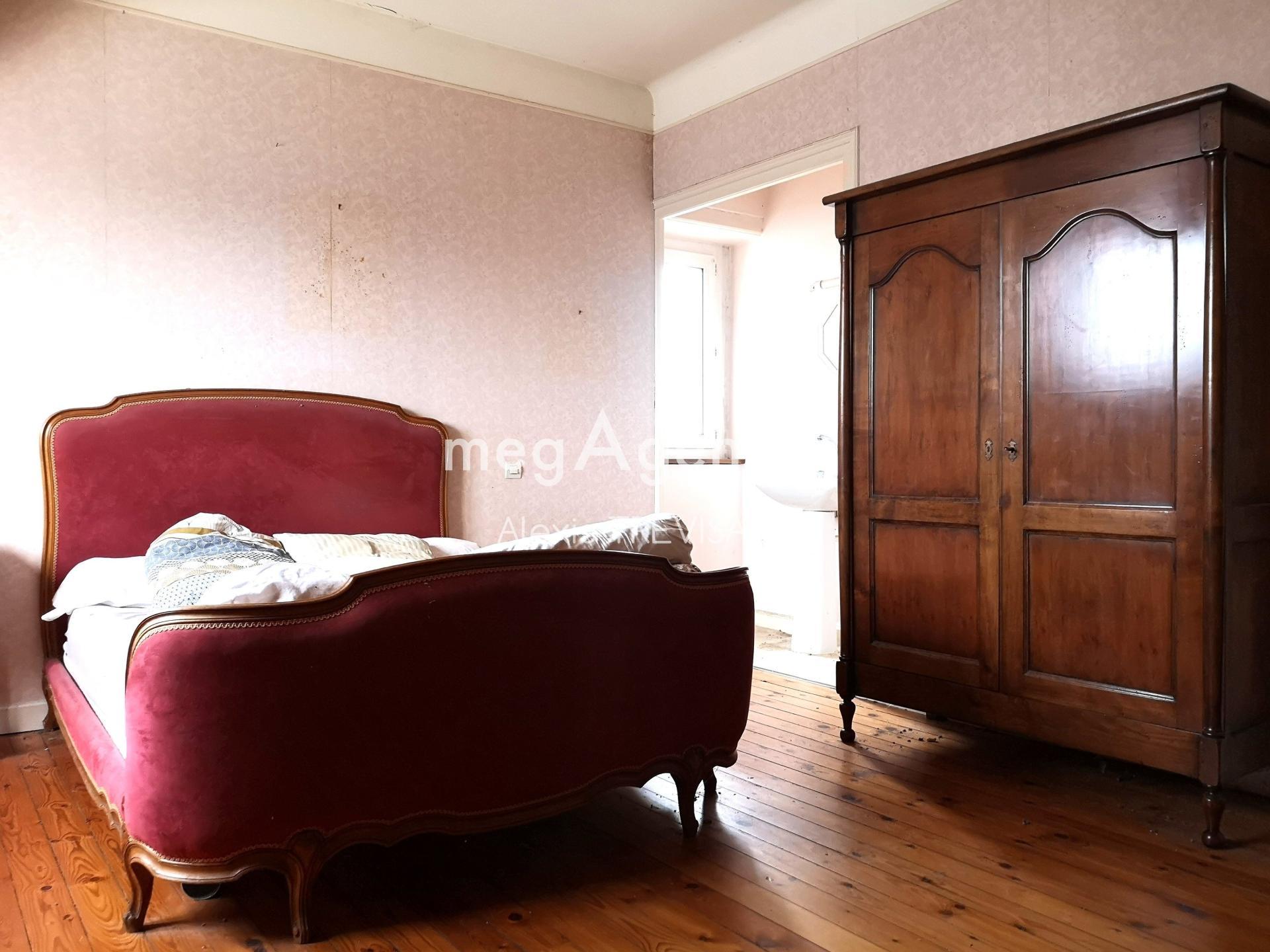 Miniature photo - 12 / 16