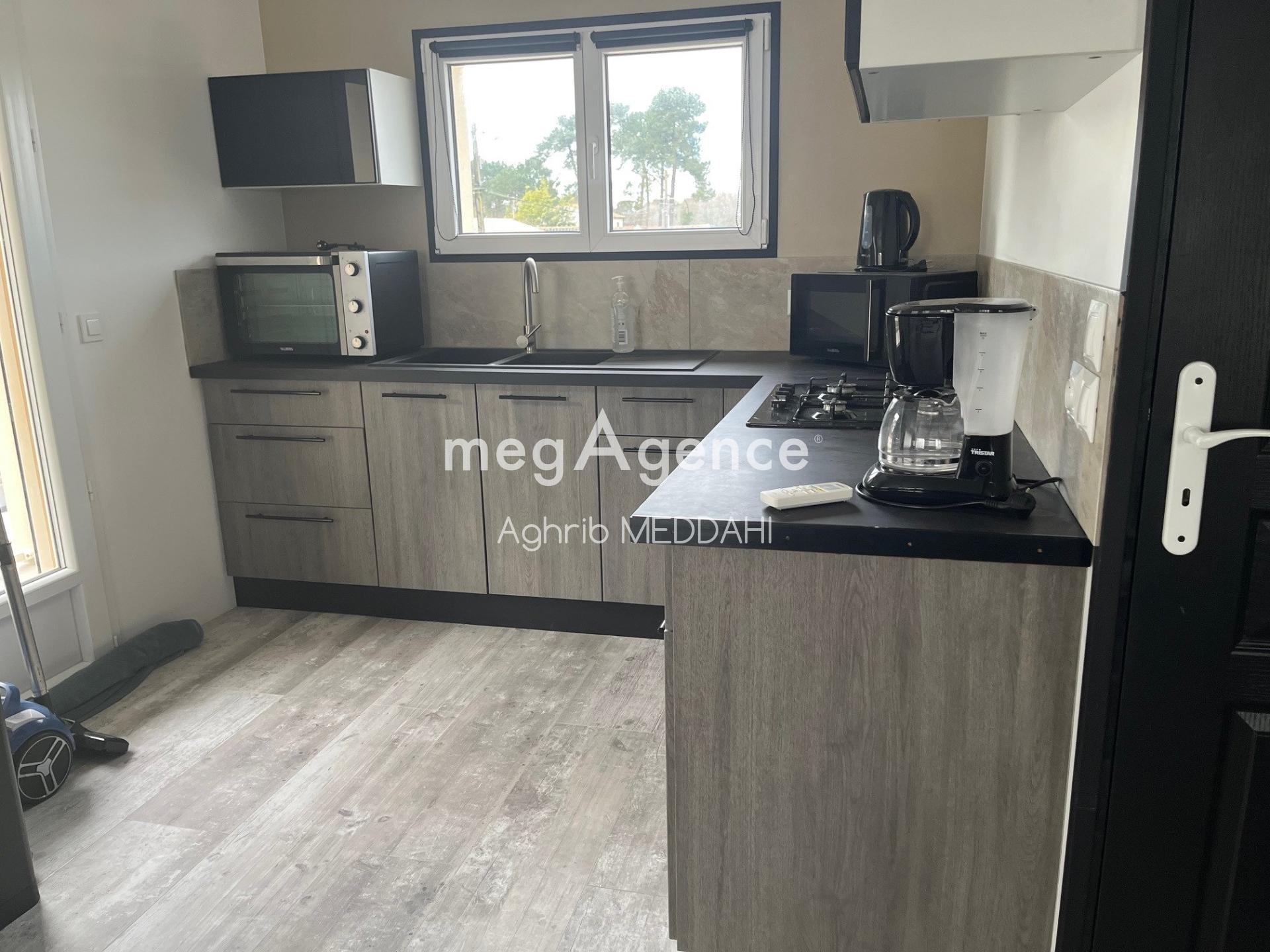 Miniature photo - 9 / 12