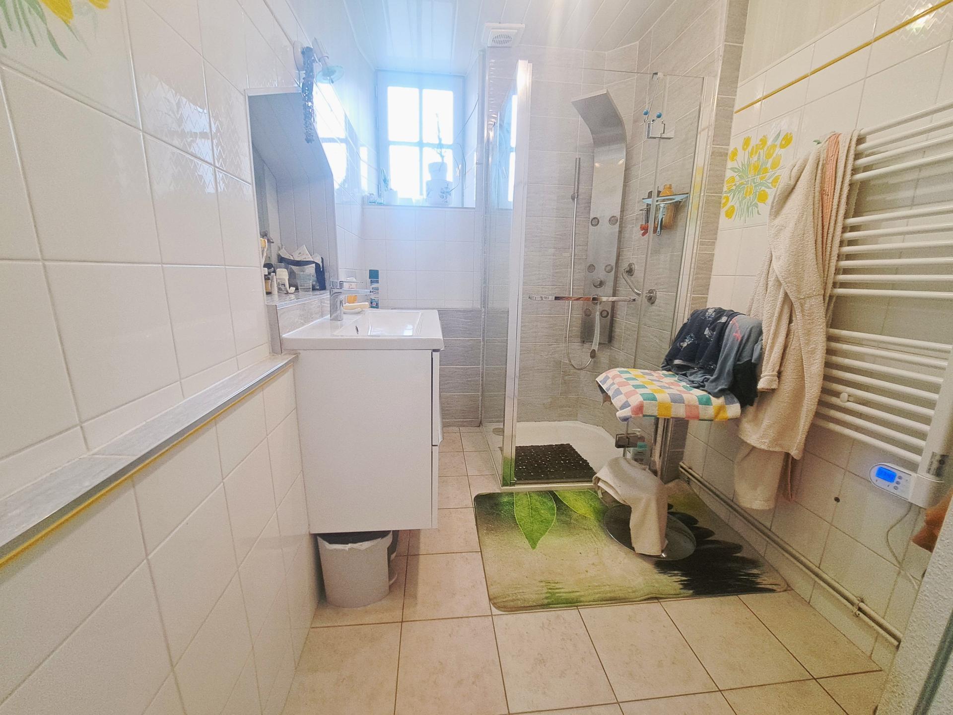 Miniature photo - 9 / 16