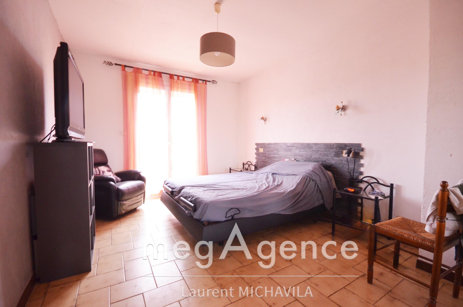 Miniature photo - 12 / 18