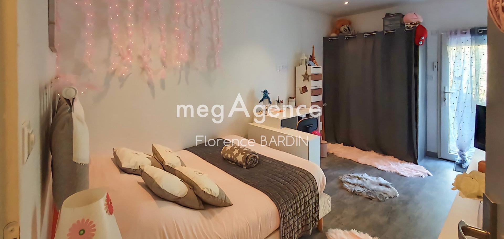 Miniature photo - 9 / 18