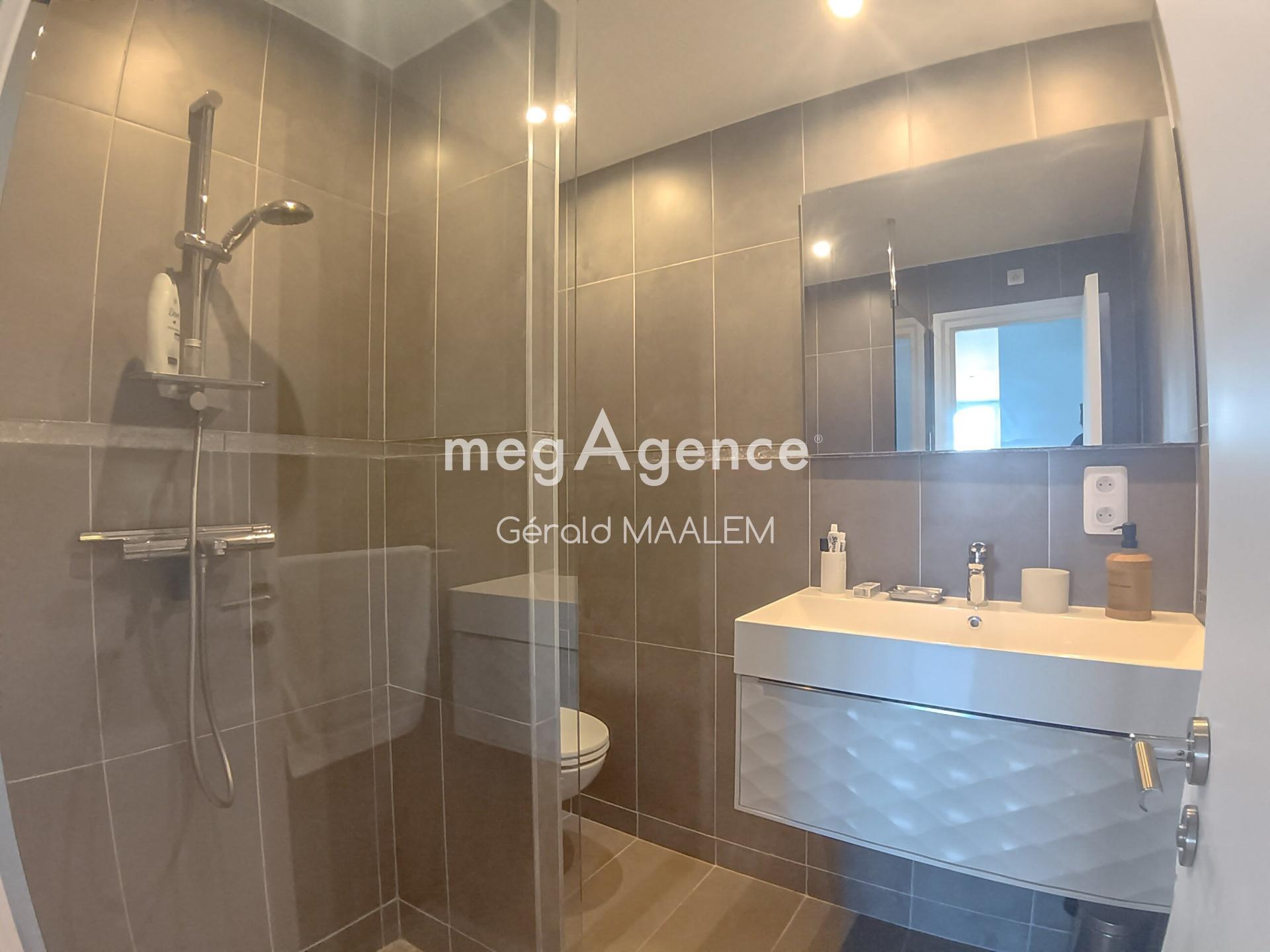 Miniature photo - 10 / 12