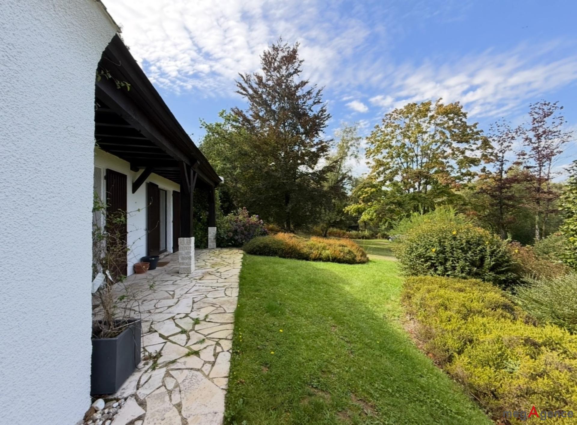 Miniature photo - 16 / 20