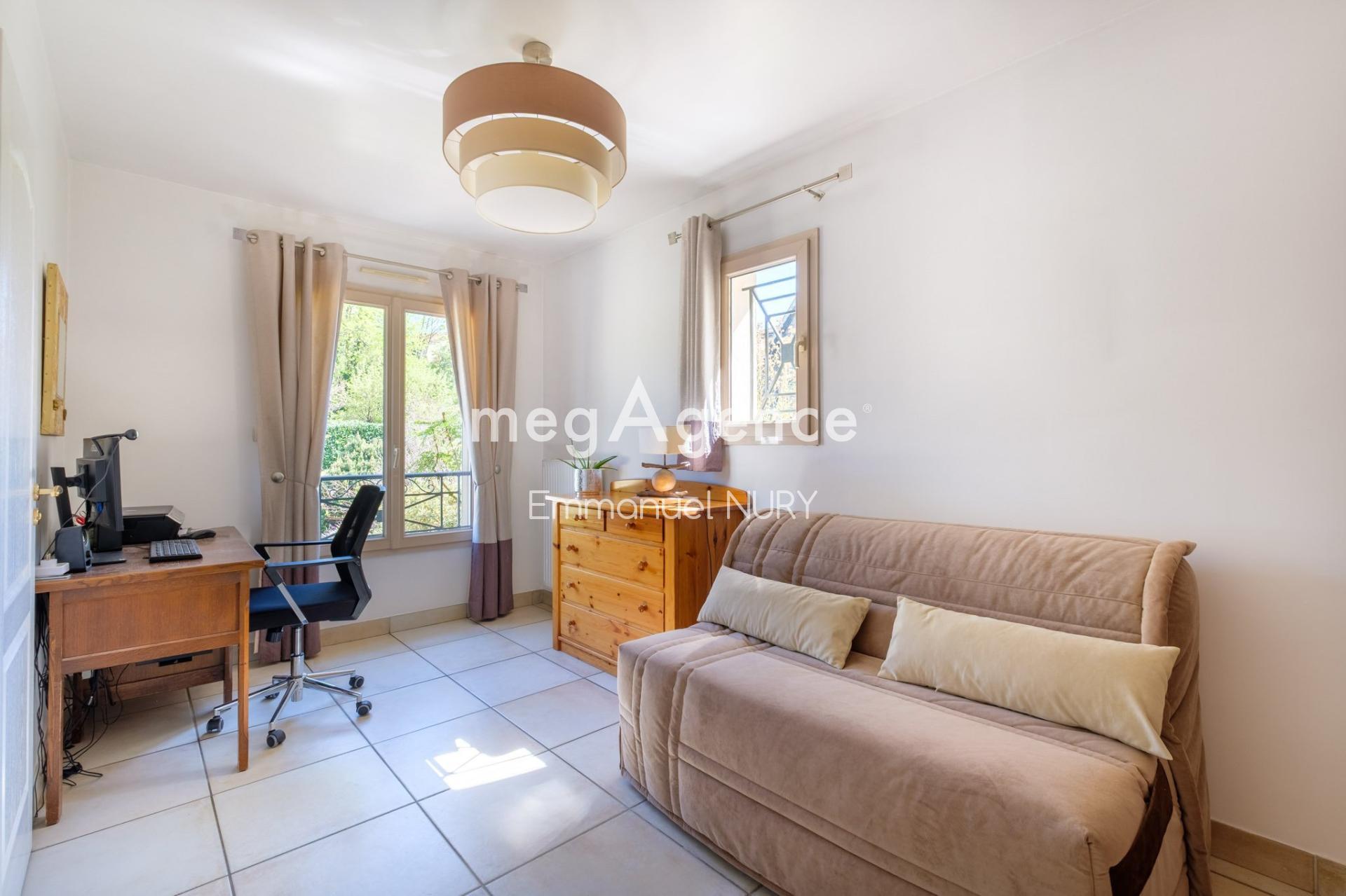 Miniature photo - 11 / 11