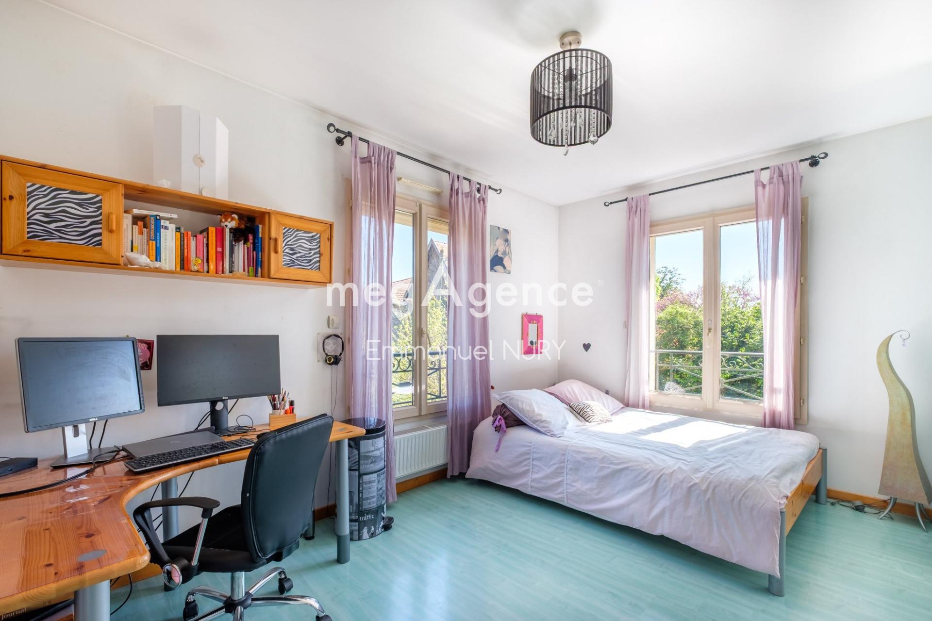 Miniature photo - 10 / 11