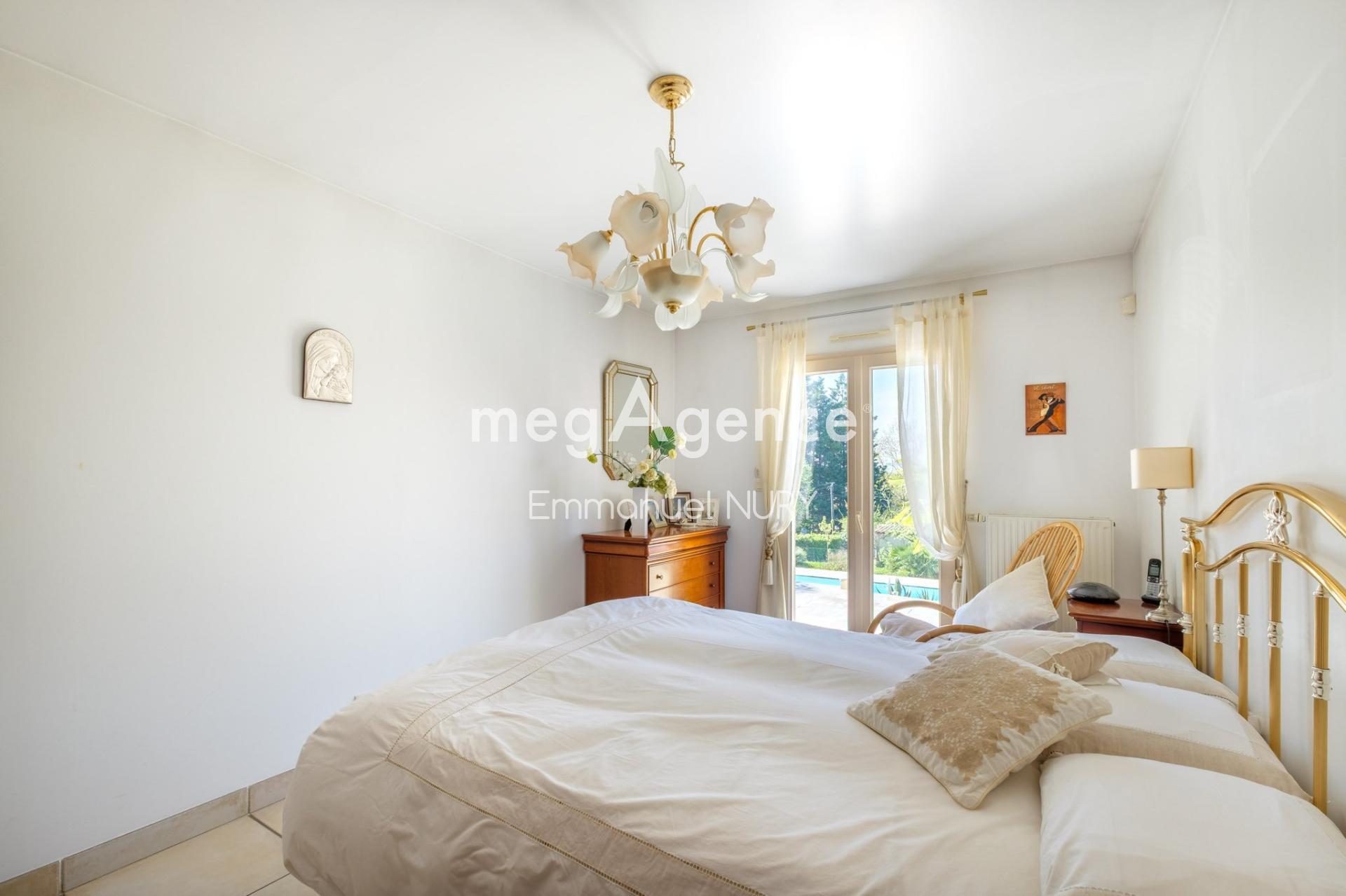 Miniature photo - 5 / 11