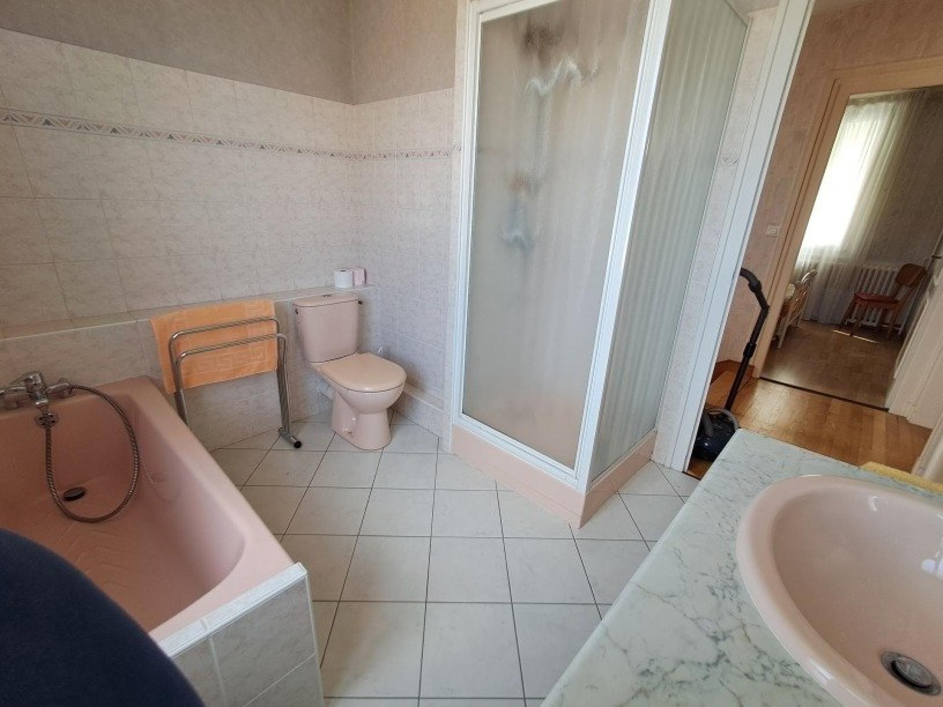 Miniature photo - 8 / 12