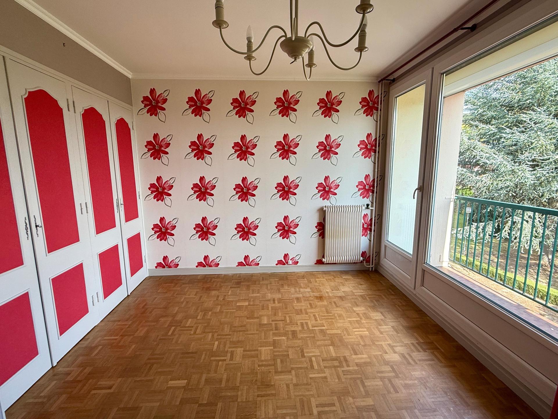 Miniature photo - 4 / 13