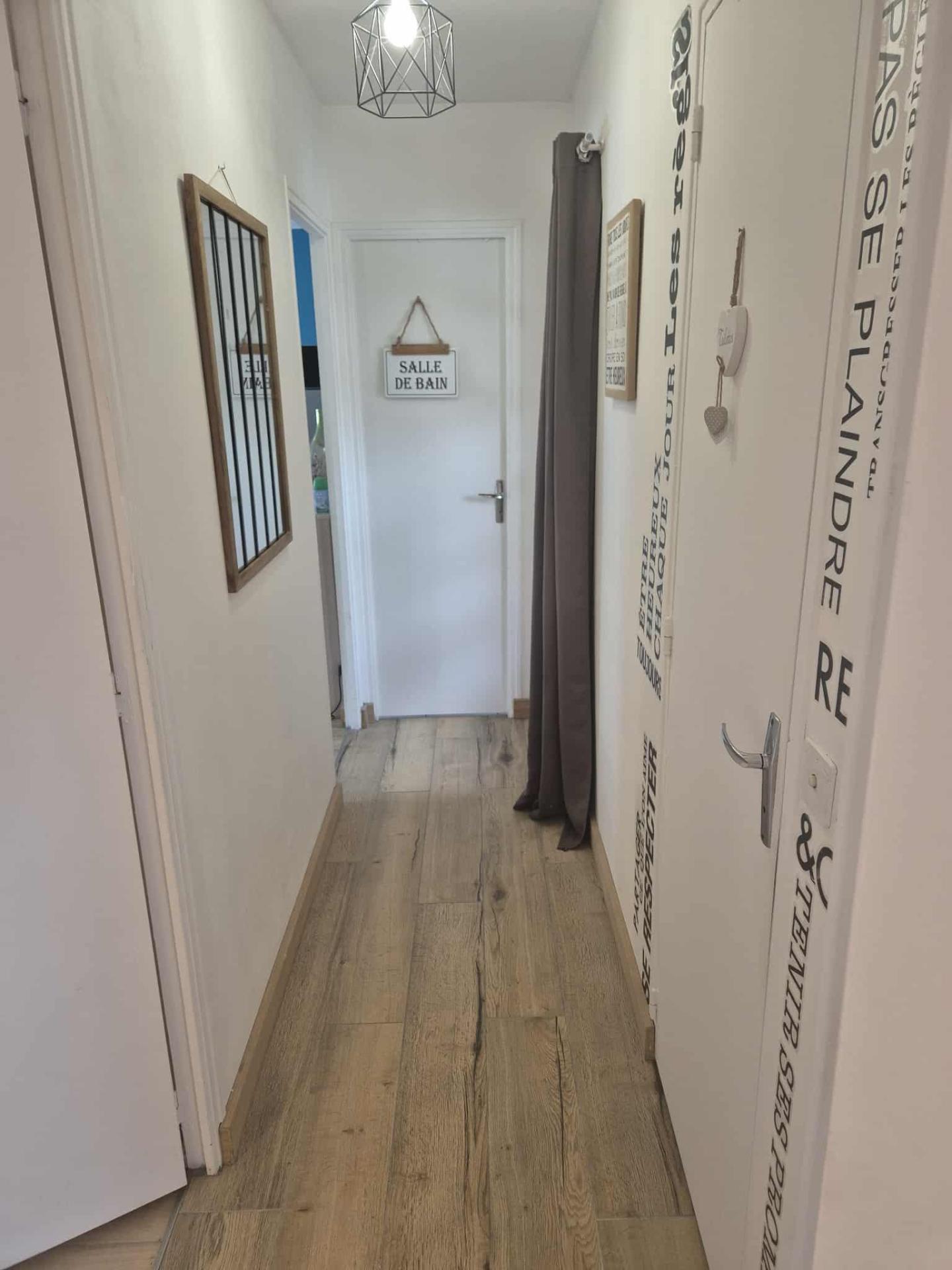 Miniature photo - 5 / 9