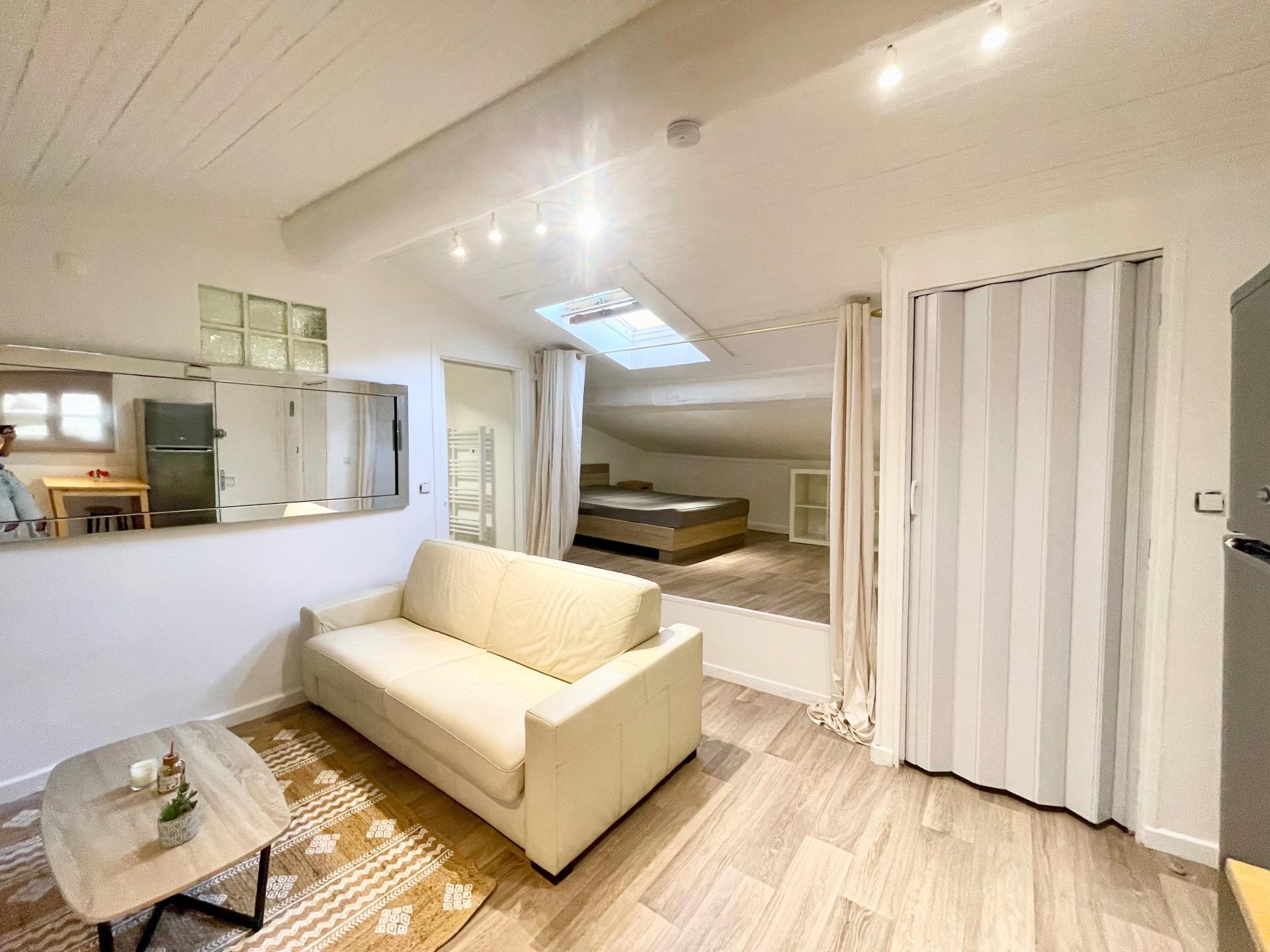 Miniature photo - 8 / 10