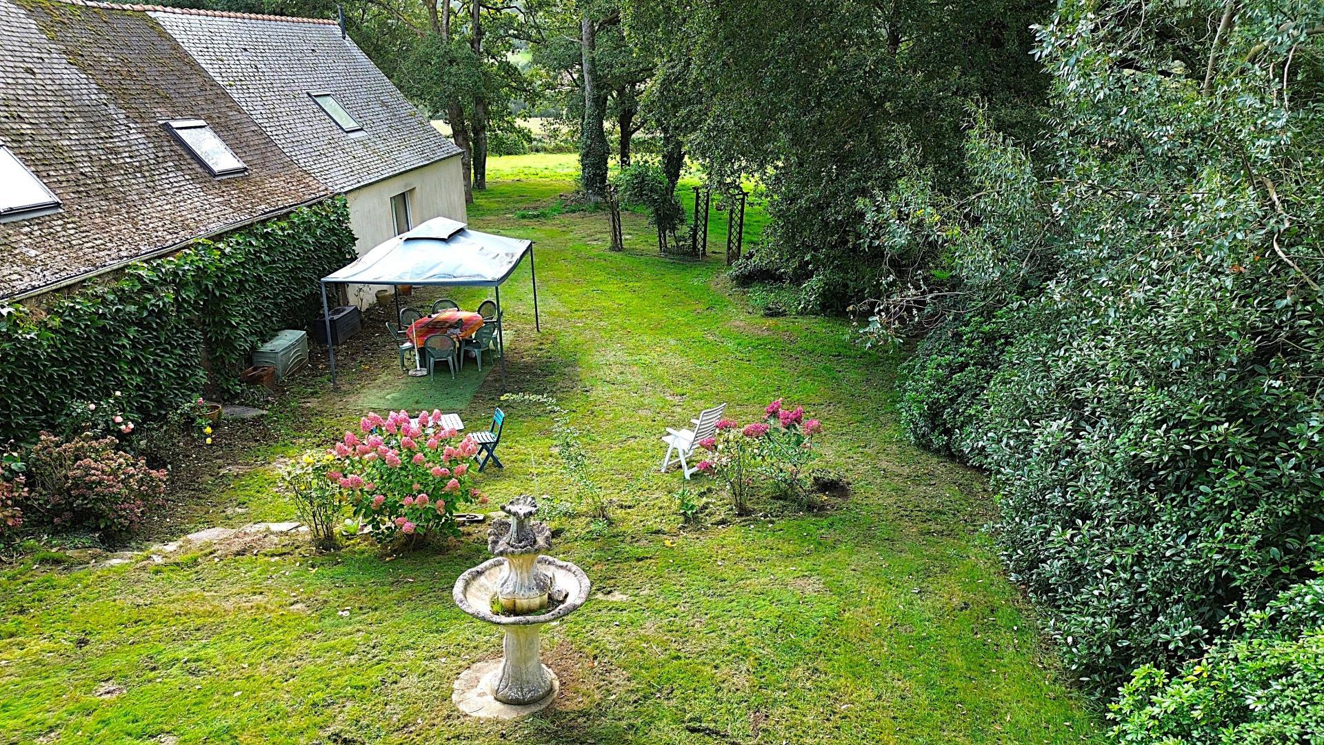 Miniature photo - 2 / 16