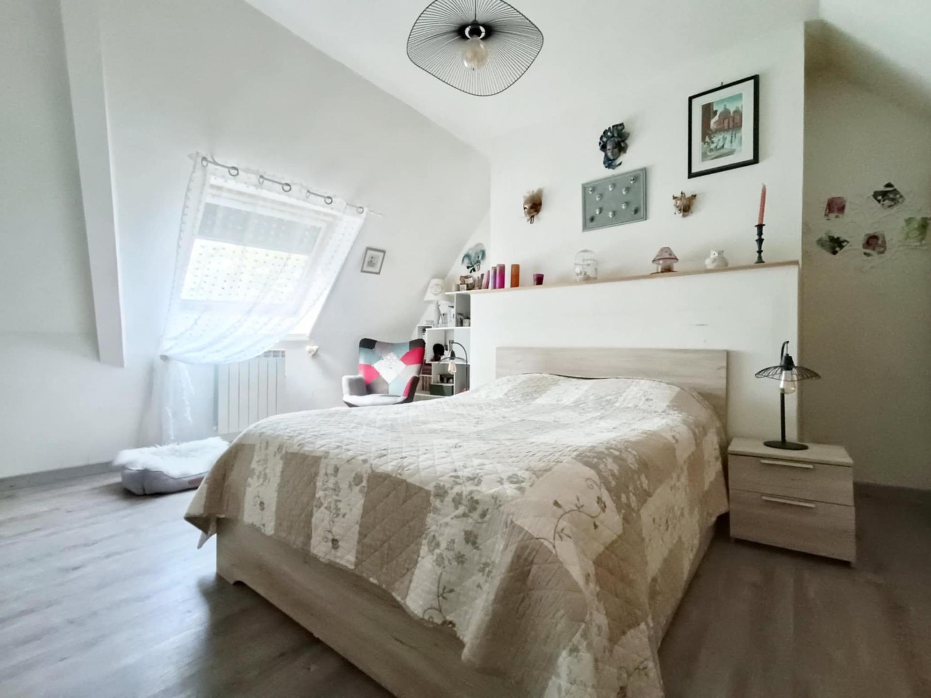 Miniature photo - 8 / 16