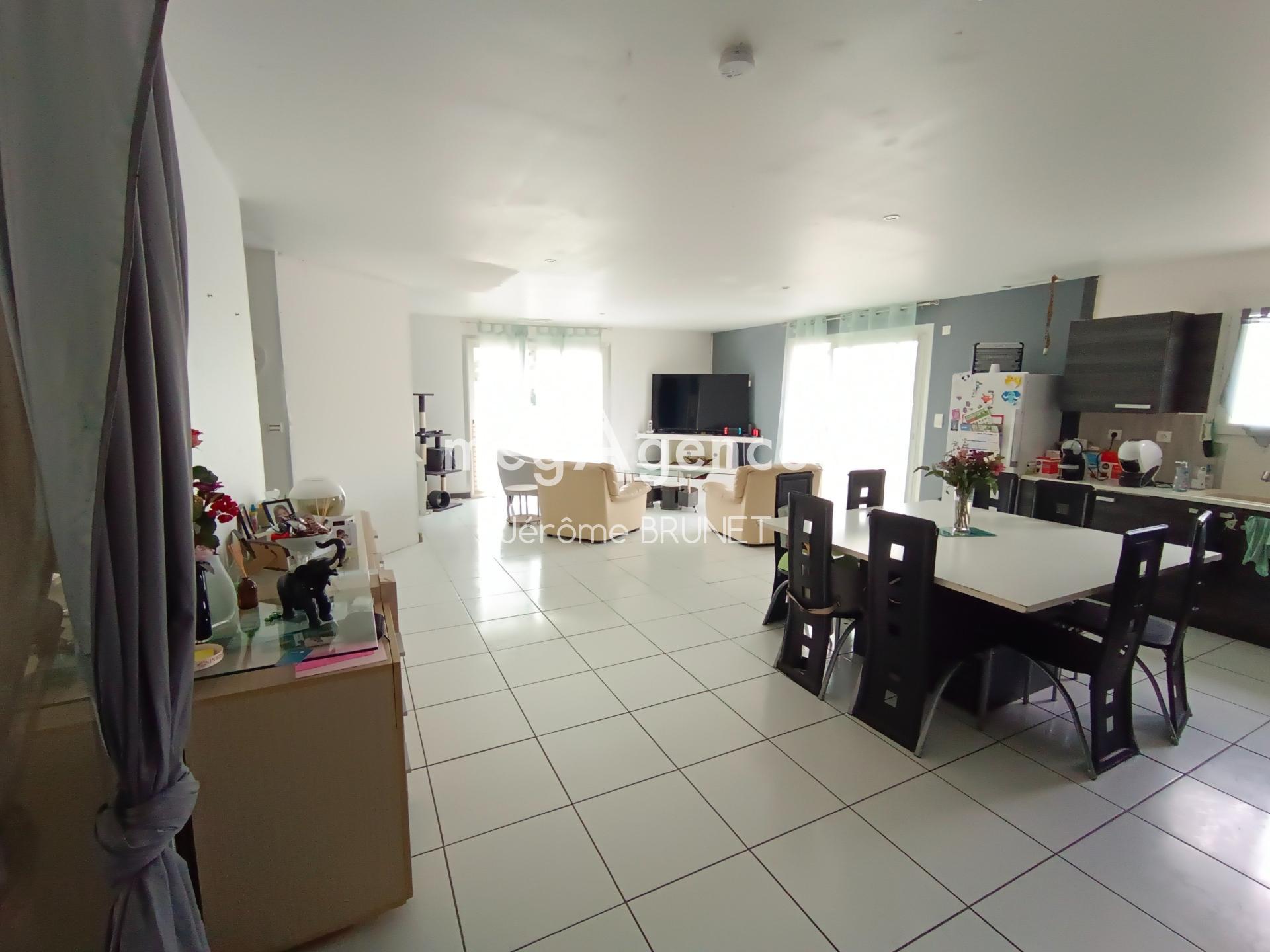 Miniature photo - 5 / 14